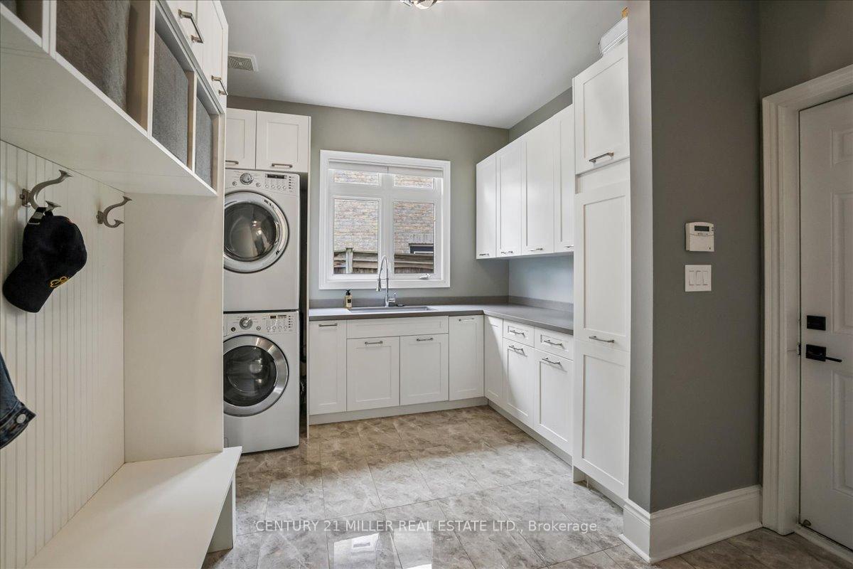 Photo 16 of 3348 Skipton Lane, Oakville, Bronte Creek — HOMEH
