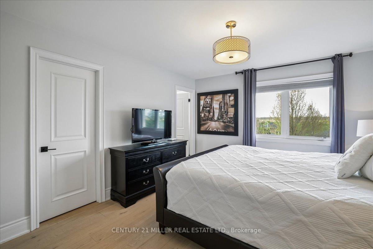 Photo 25 of 3348 Skipton Lane, Oakville, Bronte Creek — HOMEH