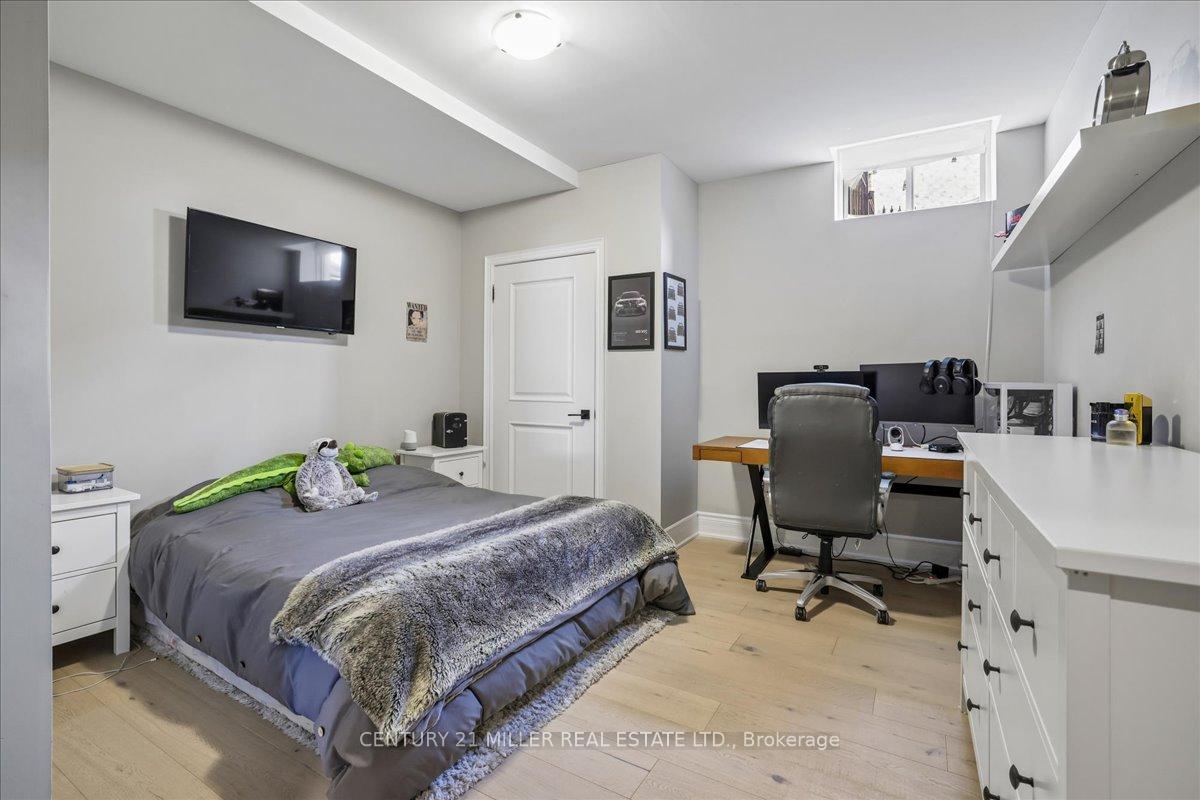 Photo 38 of 3348 Skipton Lane, Oakville, Bronte Creek — HOMEH