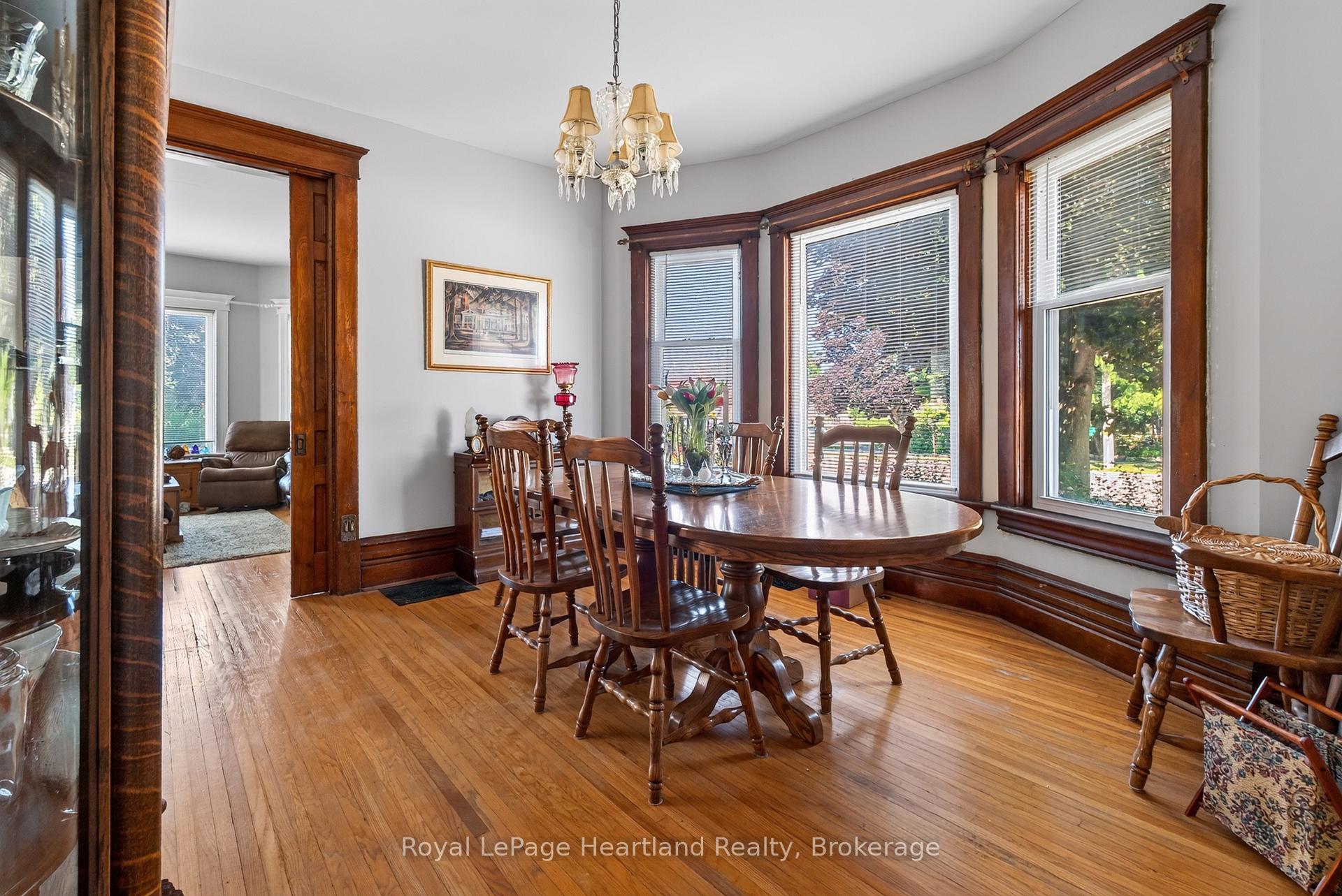 Photo 10 of 85 Montreal Street, Goderich, Goderich (Town) — HOMEH