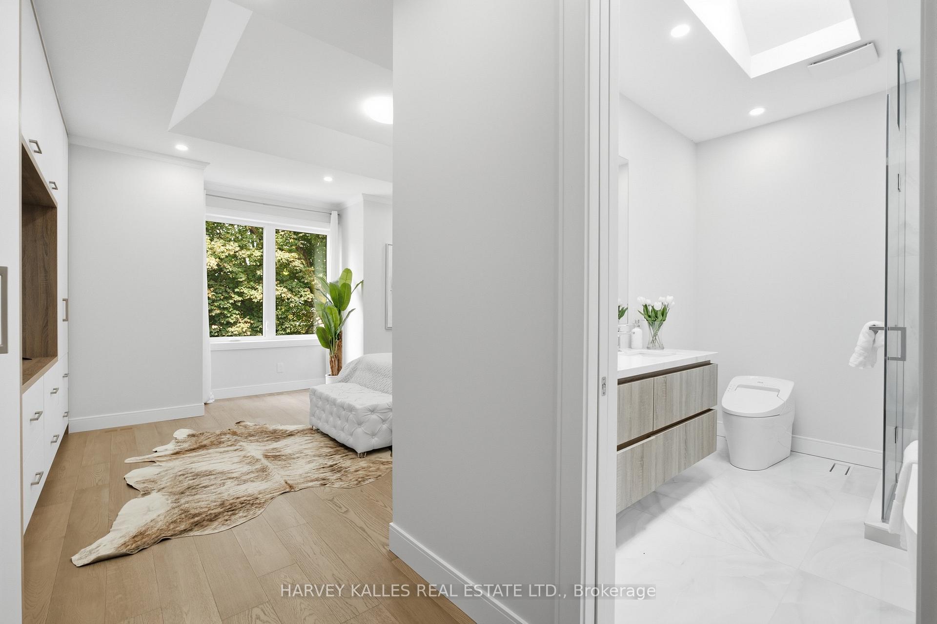 Photo 22 of 194 Sheldrake Boulevard, Toronto, Mount Pleasant East — HOMEH