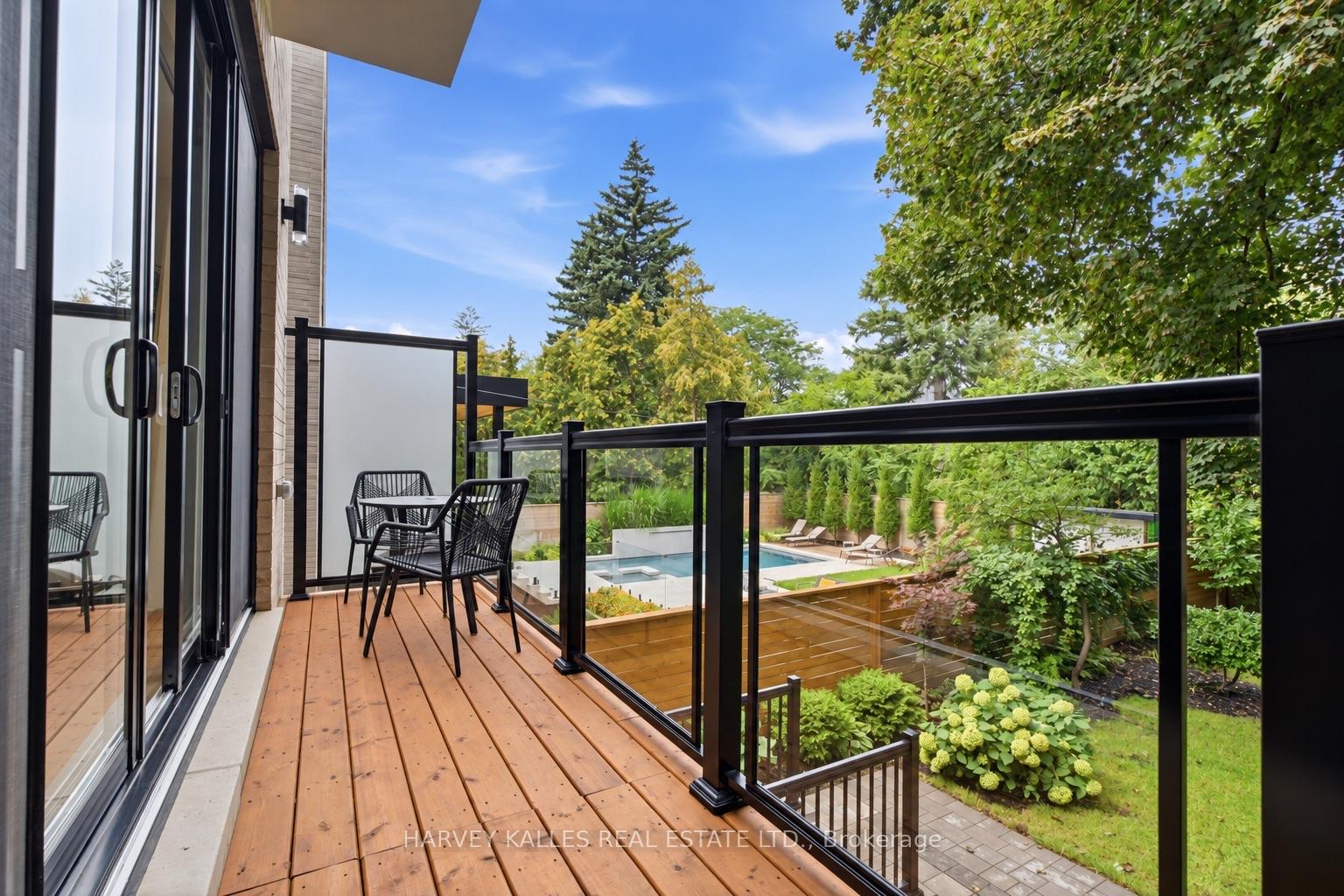 Photo 38 of 194 Sheldrake Boulevard, Toronto, Mount Pleasant East — HOMEH