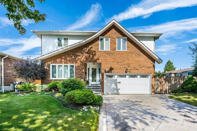 Photo 4 of 671 Louis Drive, Mississauga, Erindale — HOMEH
