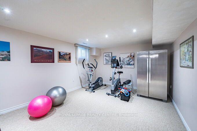 Photo 40 of 671 Louis Drive, Mississauga, Erindale — HOMEH