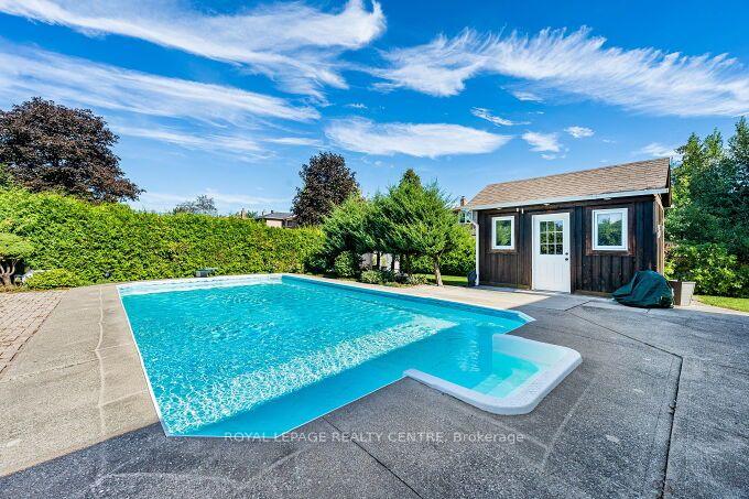Photo 45 of 671 Louis Drive, Mississauga, Erindale — HOMEH