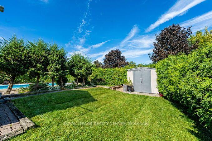 Photo 49 of 671 Louis Drive, Mississauga, Erindale — HOMEH