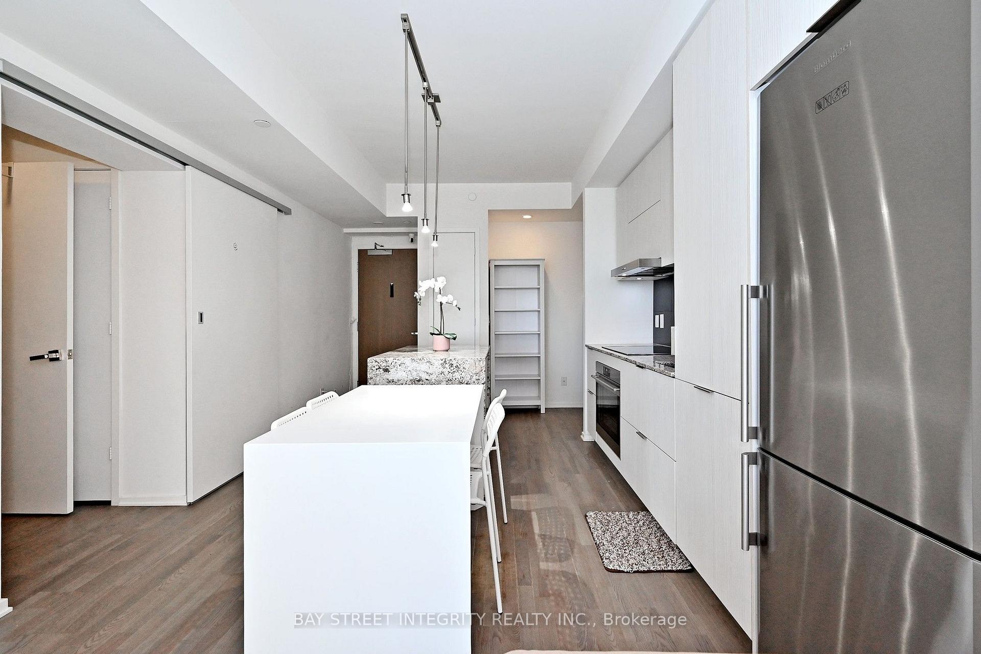 Photo 11 of Unit 1512, 1 Bloor Street E, Toronto, Church-Yonge Corridor — HOMEH
