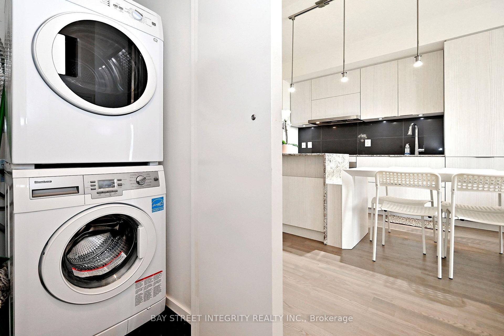 Photo 21 of Unit 1512, 1 Bloor Street E, Toronto, Church-Yonge Corridor — HOMEH