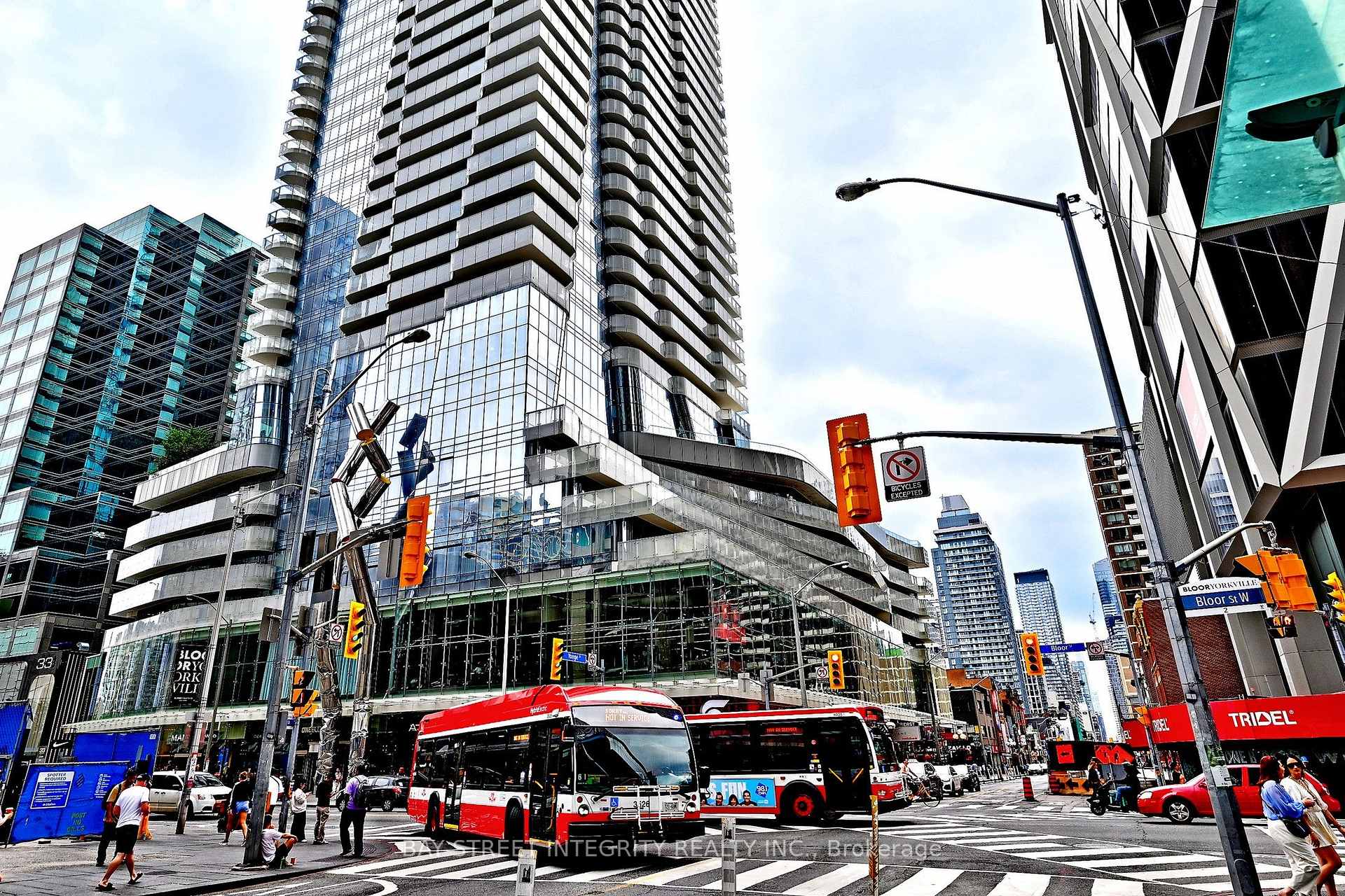Photo 30 of Unit 1512, 1 Bloor Street E, Toronto, Church-Yonge Corridor — HOMEH