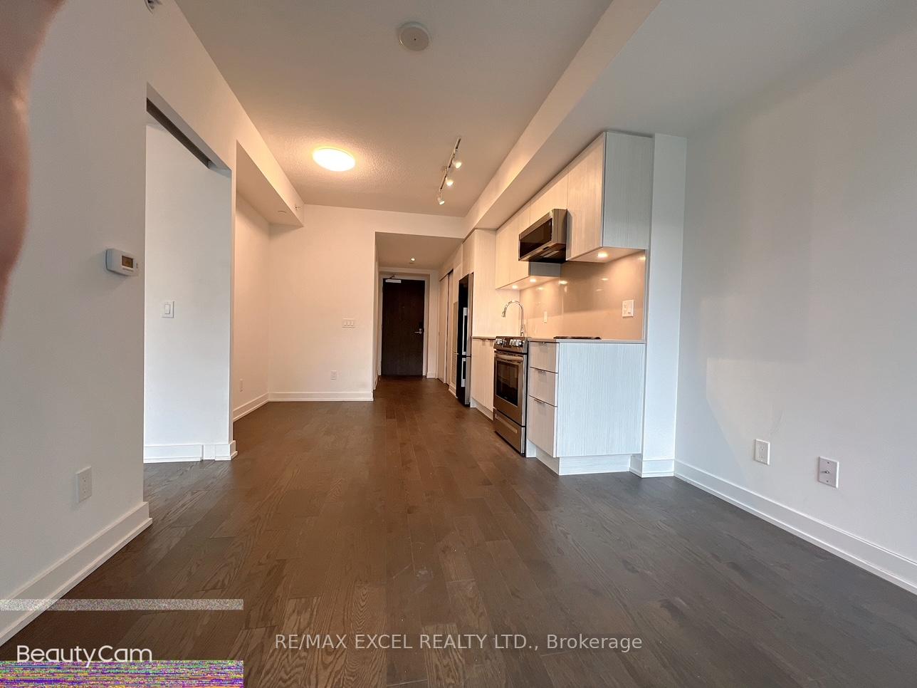 Photo 7 of Unit 1008, 25 Richmond Street E, Toronto, Church-Yonge Corridor — HOMEH
