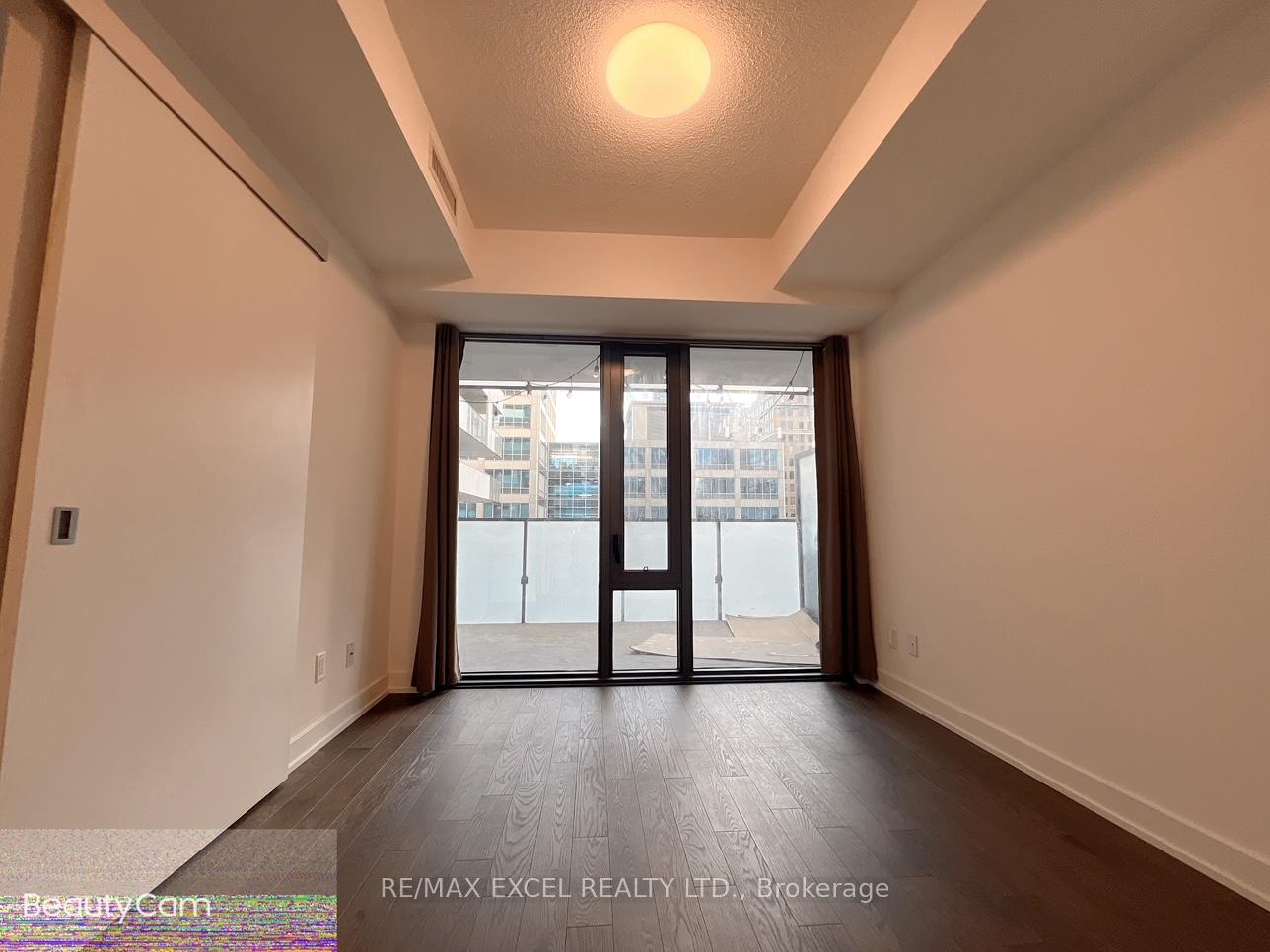 Photo 10 of Unit 1008, 25 Richmond Street E, Toronto, Church-Yonge Corridor — HOMEH