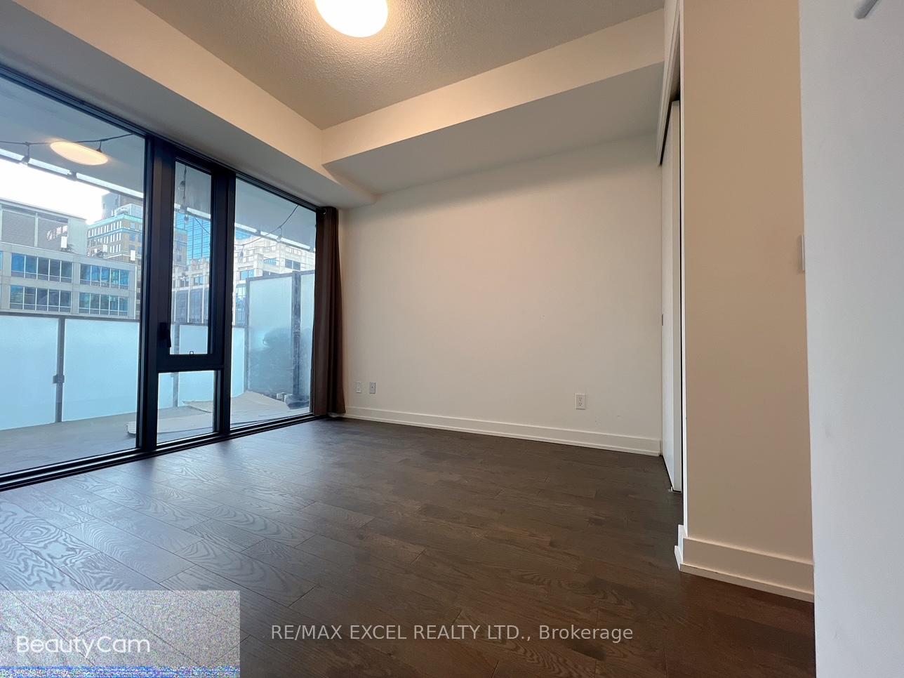 Photo 11 of Unit 1008, 25 Richmond Street E, Toronto, Church-Yonge Corridor — HOMEH