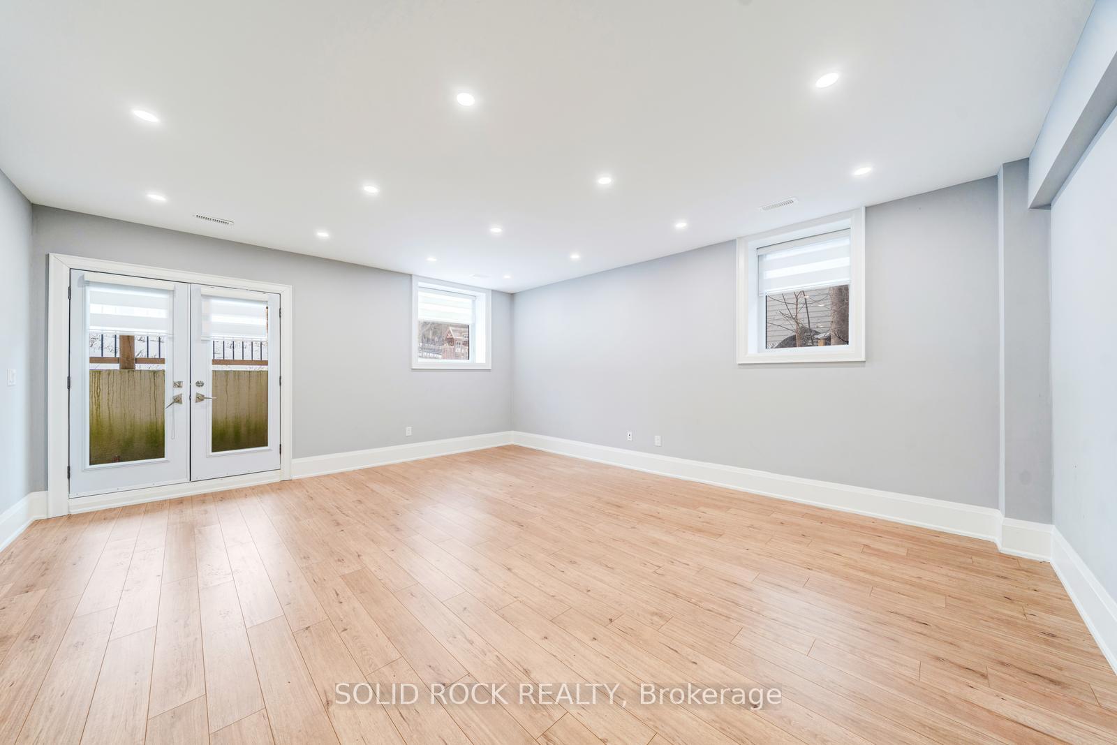 Photo 42 of 367 Penn Avenue, Newmarket, Bristol-London — HOMEH
