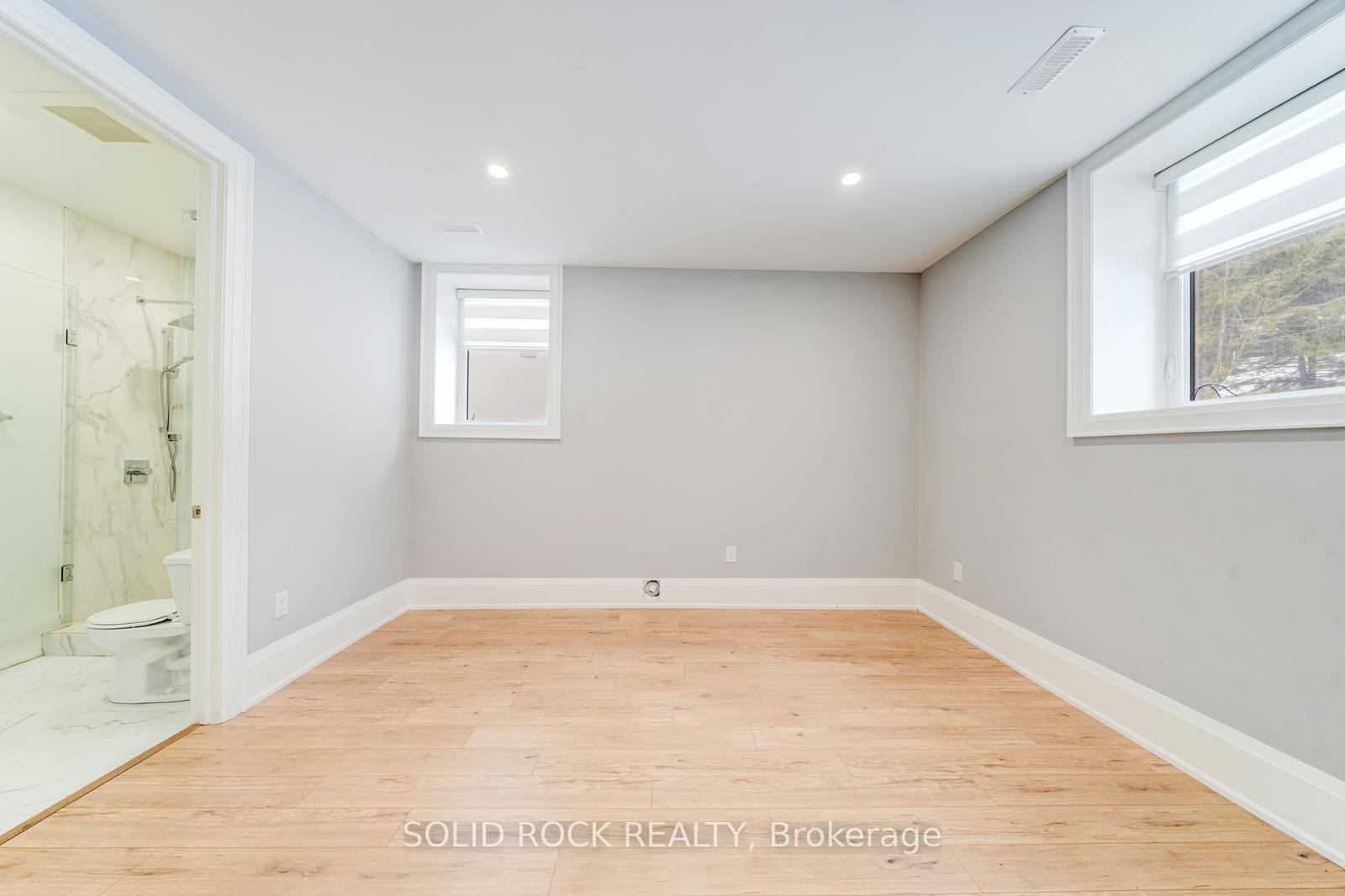 Photo 44 of 367 Penn Avenue, Newmarket, Bristol-London — HOMEH