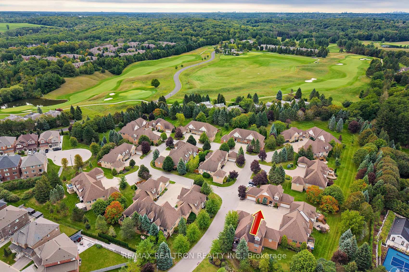 Photo 5 of 412 Falconwood Hollow, Aurora, Aurora Estates — HOMEH