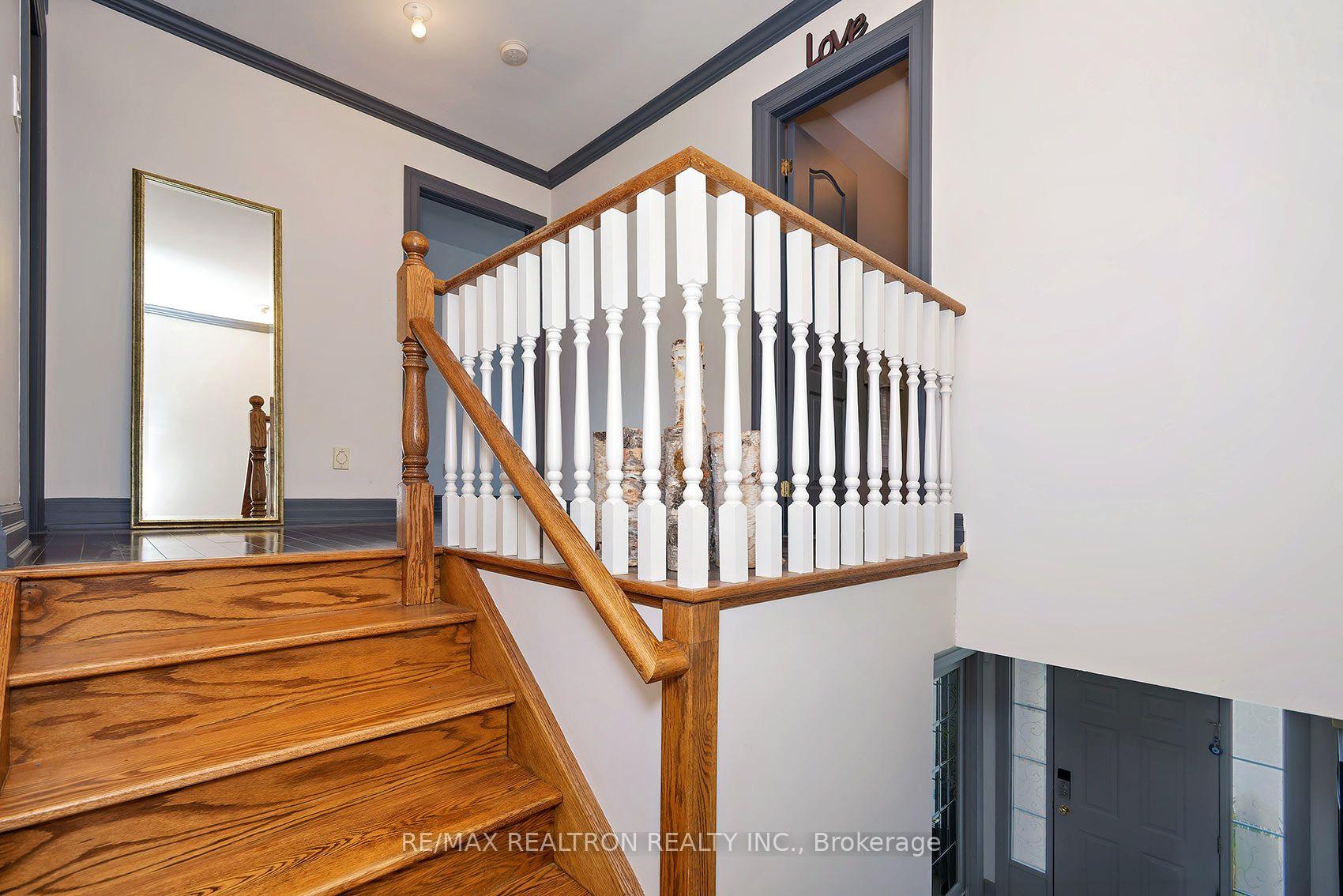 Photo 26 of 412 Falconwood Hollow, Aurora, Aurora Estates — HOMEH