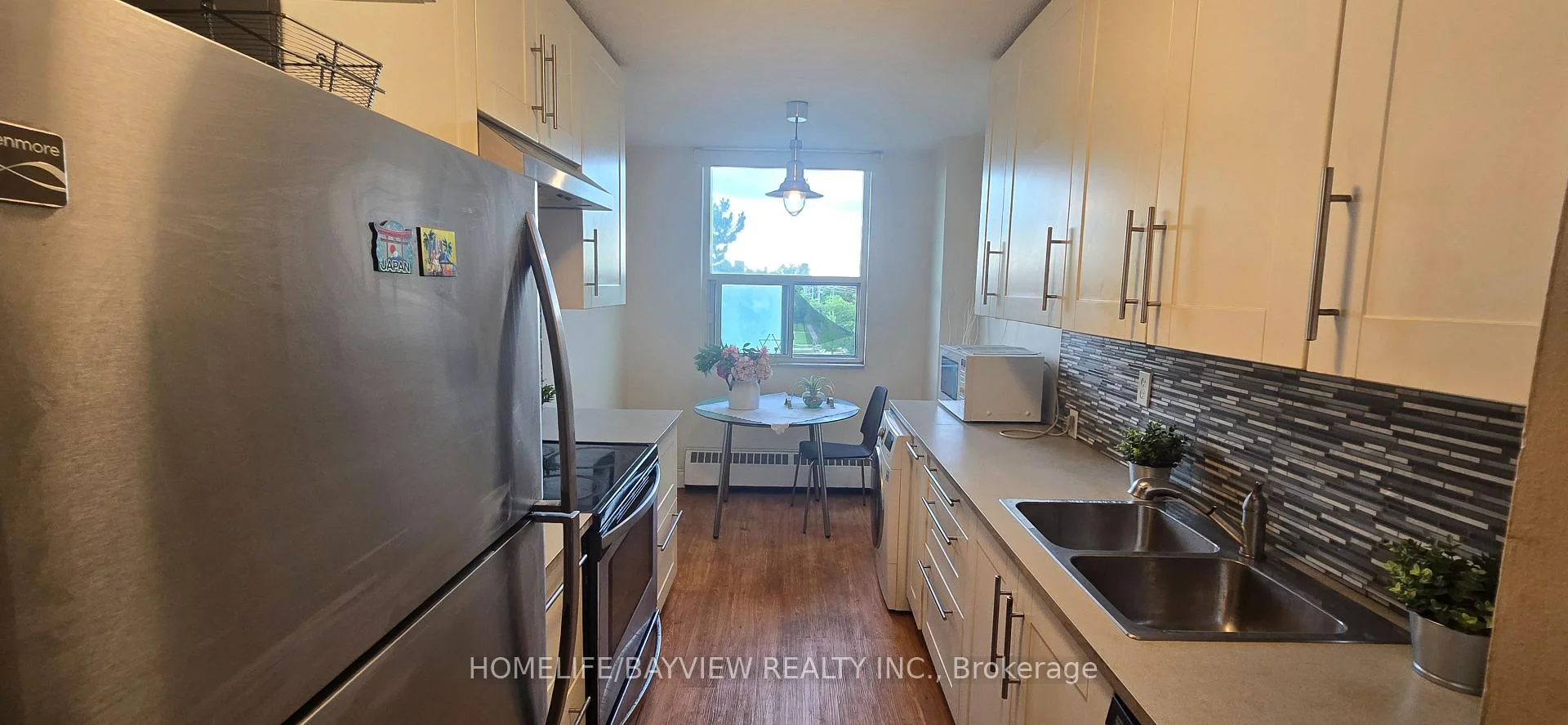 Photo 9 of Unit 403, 175 Hilda Avenue, North York, Newtonbrook West — HOMEH