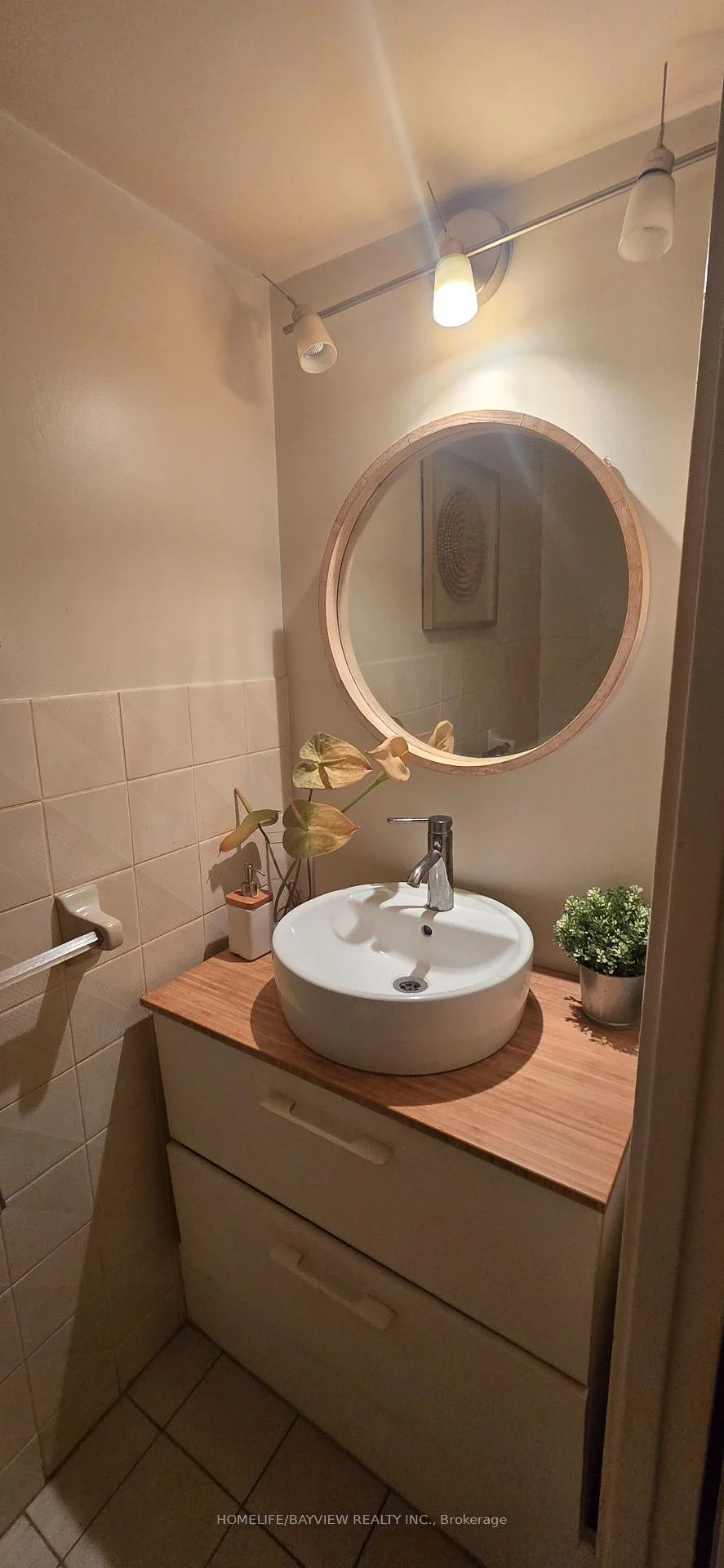 Photo 13 of Unit 403, 175 Hilda Avenue, North York, Newtonbrook West — HOMEH