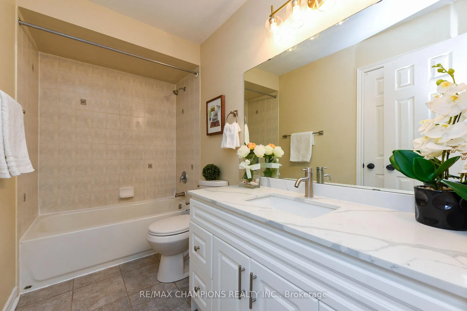 Photo 24 of 258 Van Kirk Drive, Brampton, Northwest Sandalwood Parkway — HOMEH