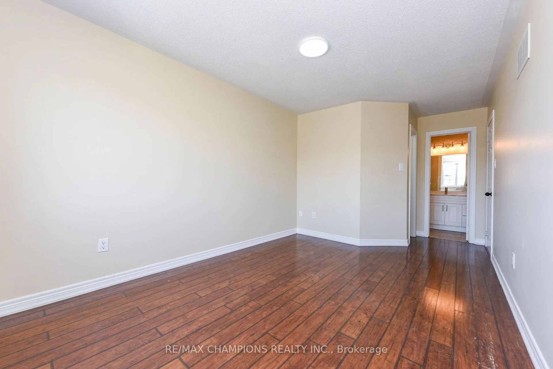 Photo 27 of 258 Van Kirk Drive, Brampton, Northwest Sandalwood Parkway — HOMEH