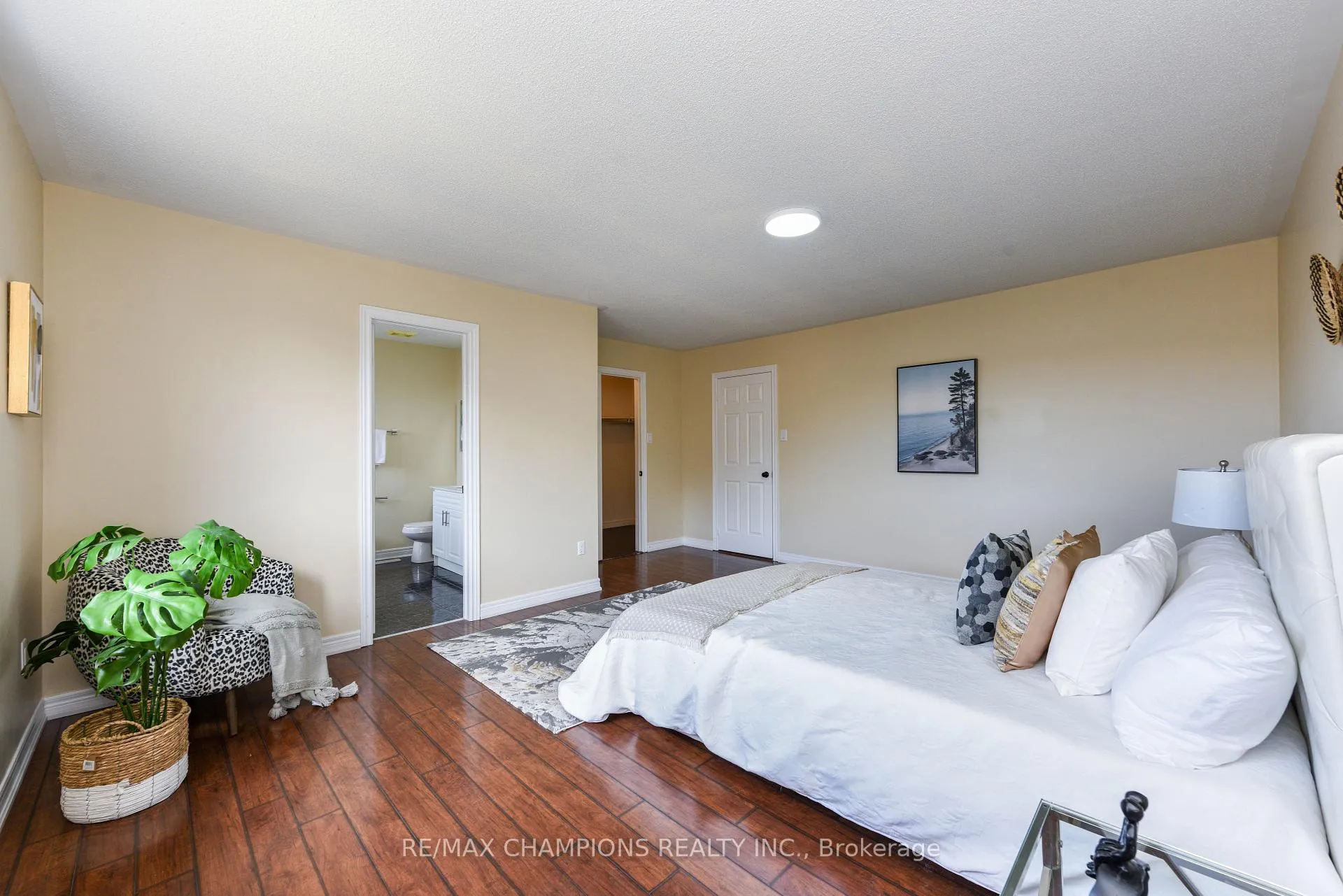 Photo 35 of 258 Van Kirk Drive, Brampton, Northwest Sandalwood Parkway — HOMEH