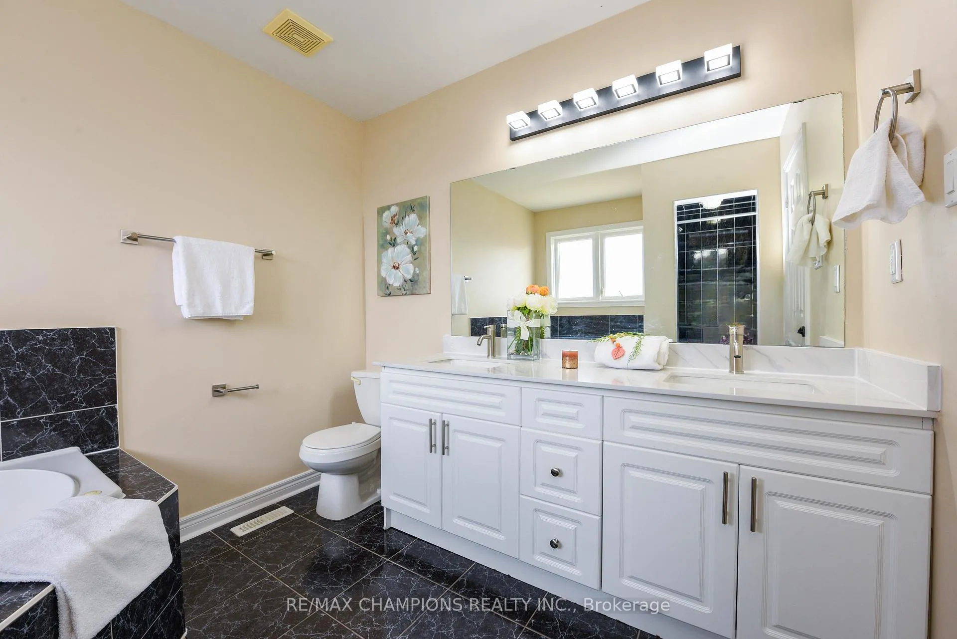 Photo 36 of 258 Van Kirk Drive, Brampton, Northwest Sandalwood Parkway — HOMEH