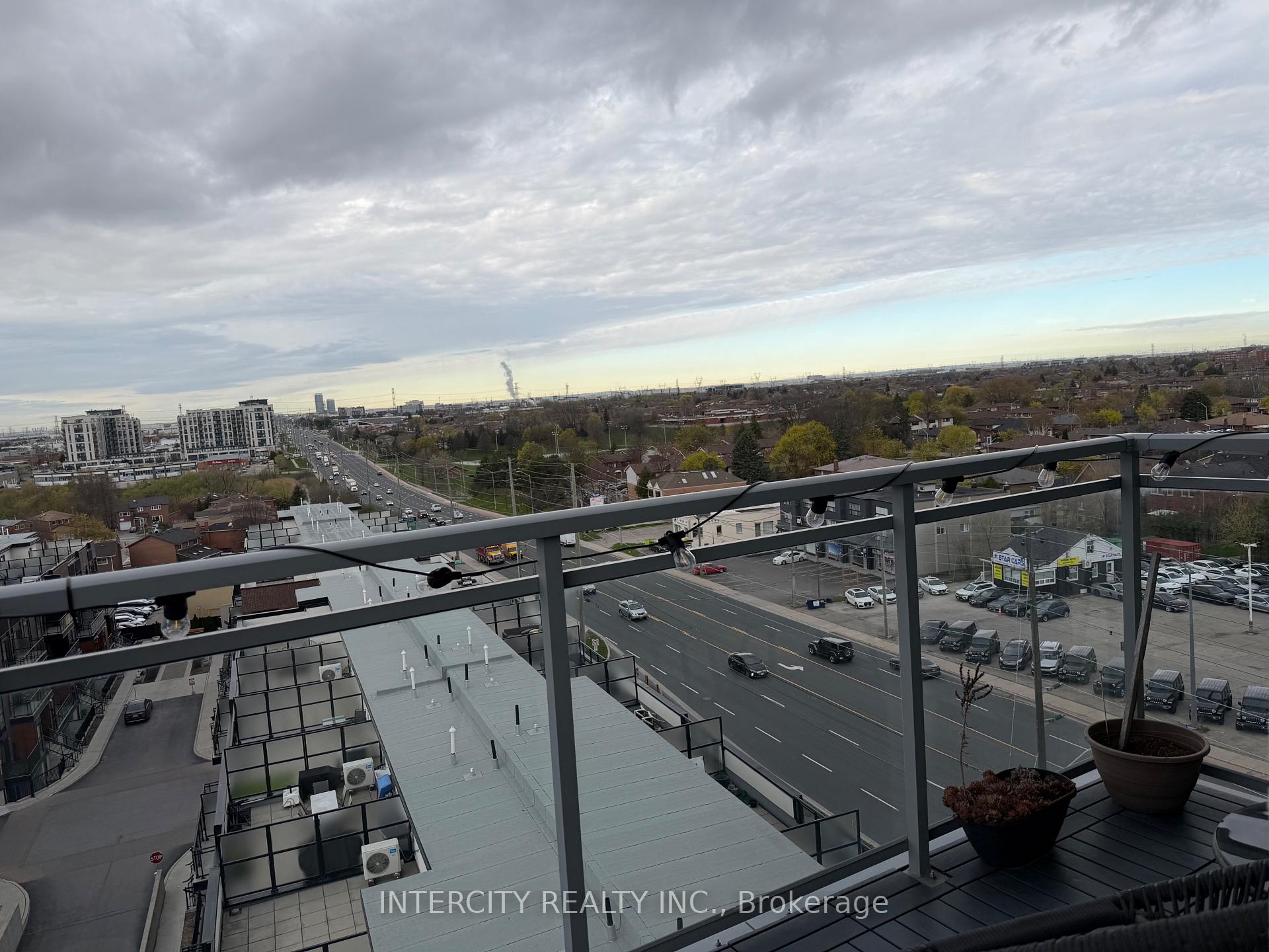 Photo 26 of Unit 802, 7730 Kipling Avenue, Vaughan, Vaughan Grove — HOMEH