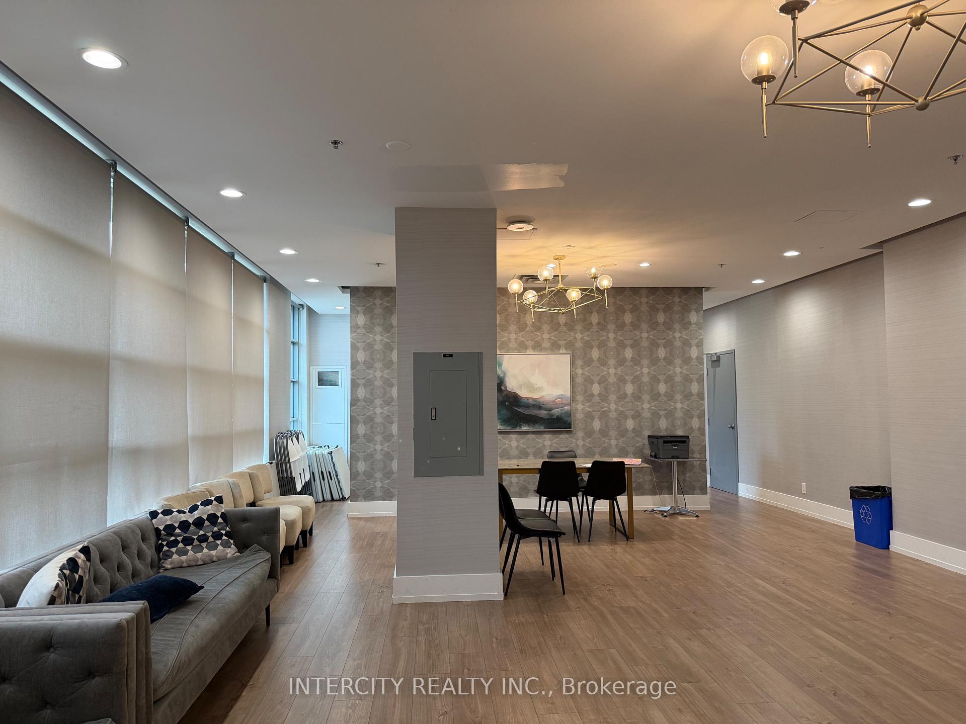 Photo 34 of Unit 802, 7730 Kipling Avenue, Vaughan, Vaughan Grove — HOMEH