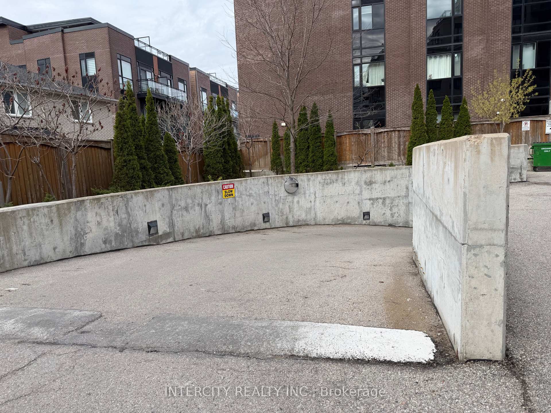 Photo 44 of Unit 802, 7730 Kipling Avenue, Vaughan, Vaughan Grove — HOMEH