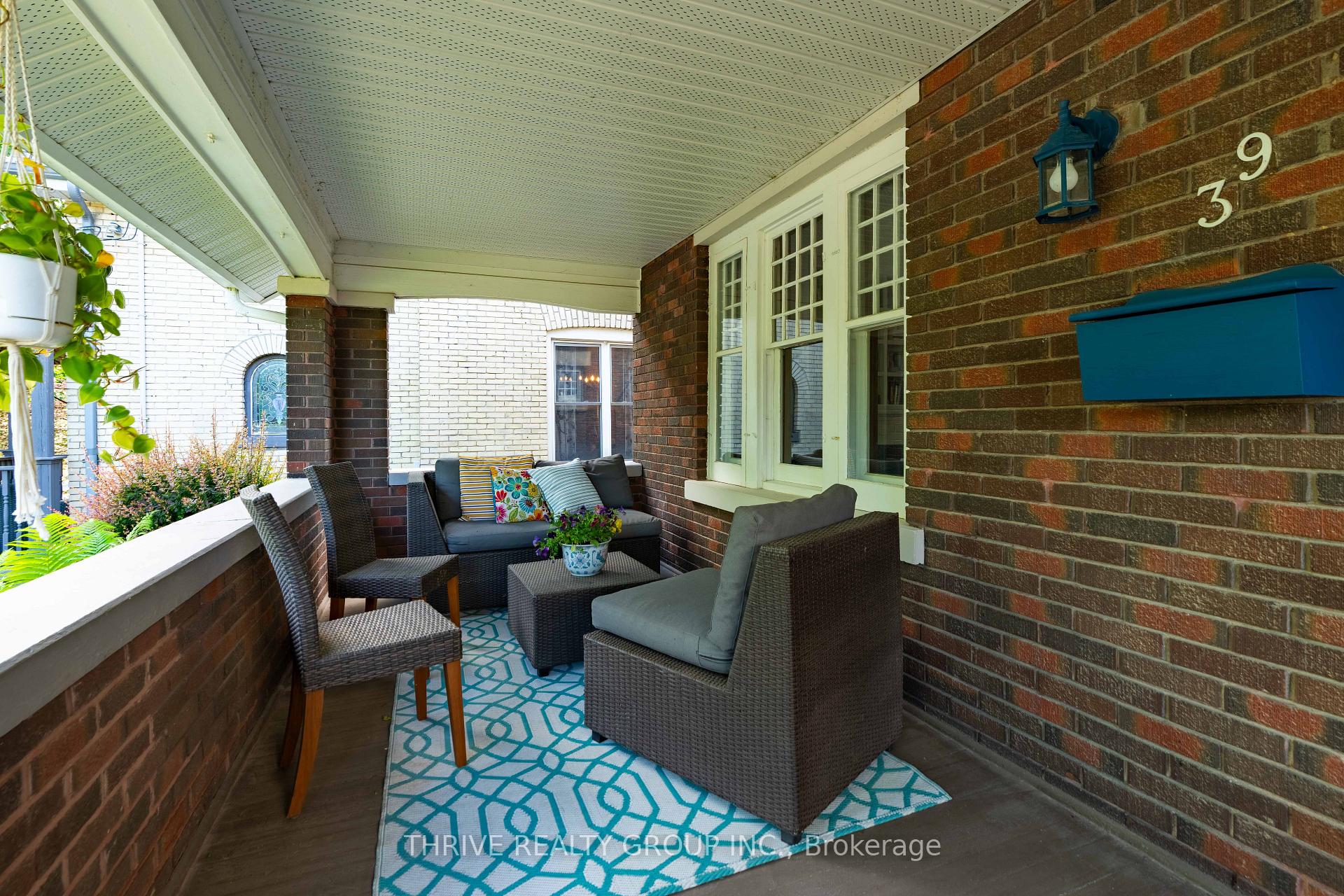 Photo 6 of 39 The Ridgeway Ridge, London, South F — HOMEH