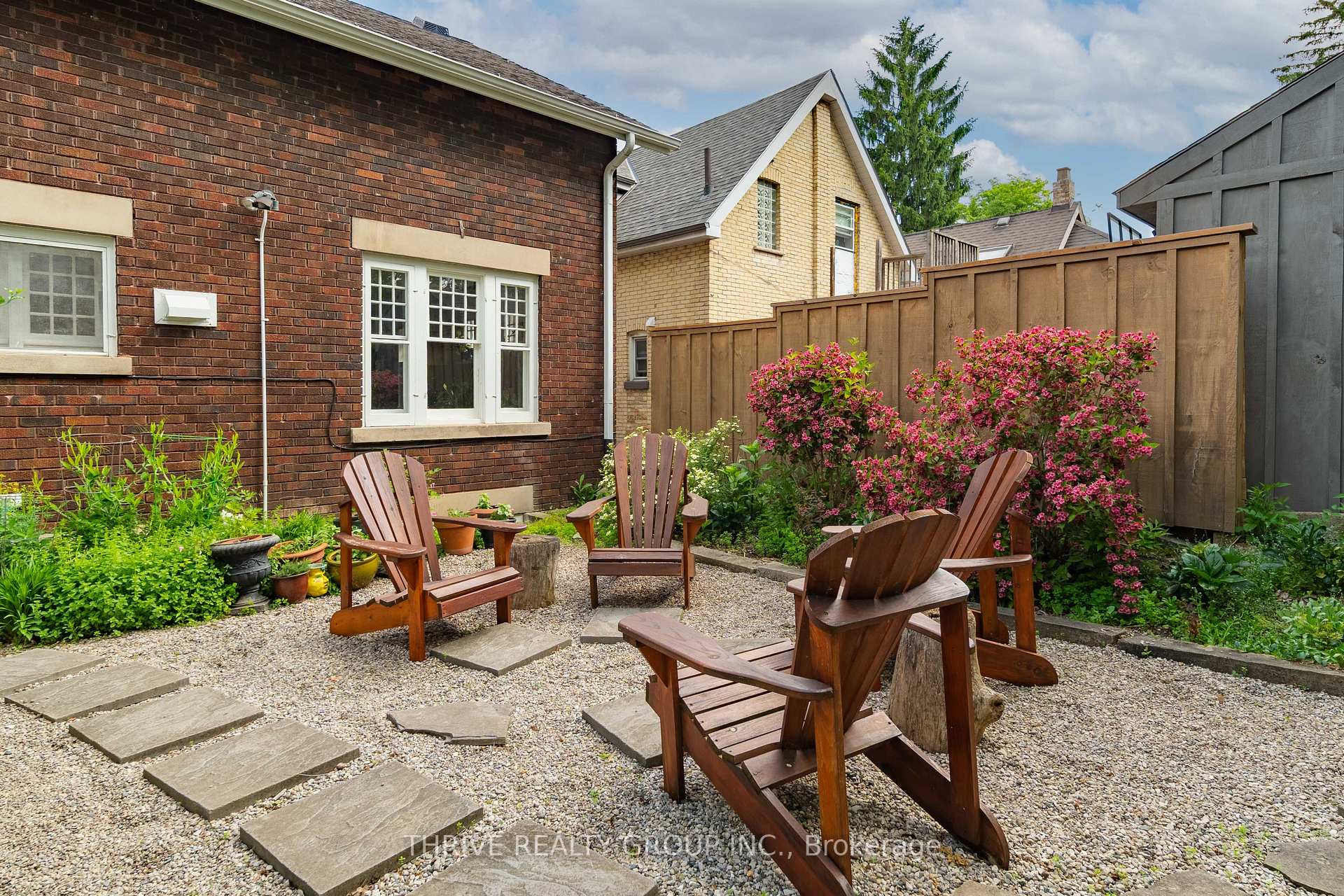 Photo 11 of 39 The Ridgeway Ridge, London, South F — HOMEH