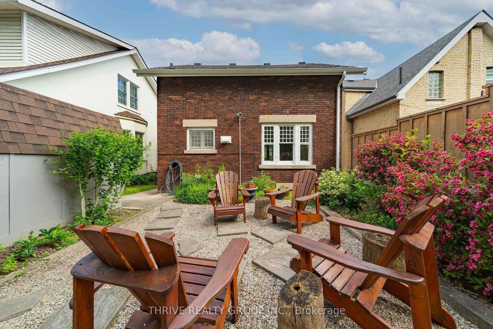 Photo 12 of 39 The Ridgeway Ridge, London, South F — HOMEH