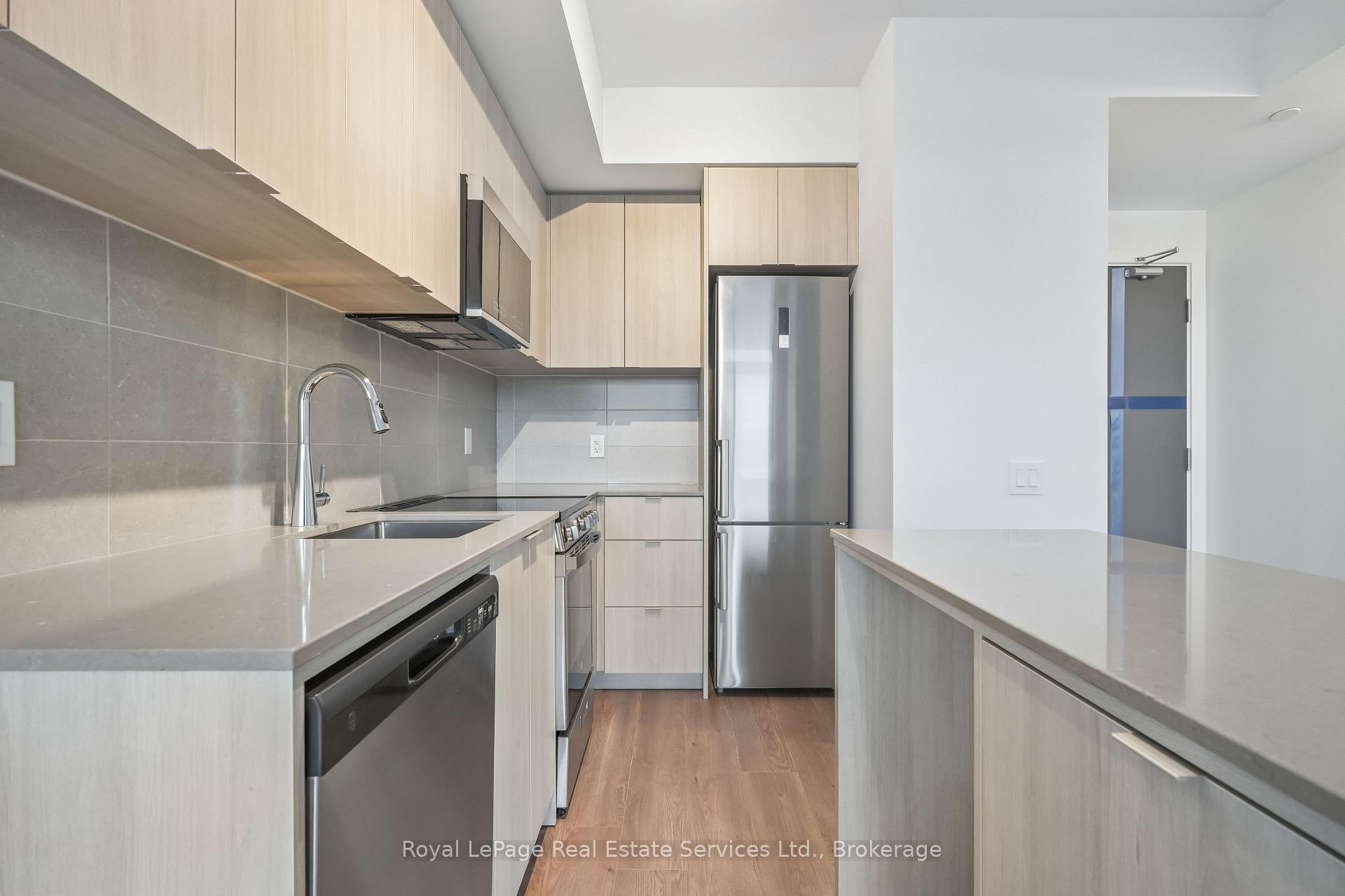 Photo 13 of Unit 711, 2088 James Street, Burlington, Brant — HOMEH
