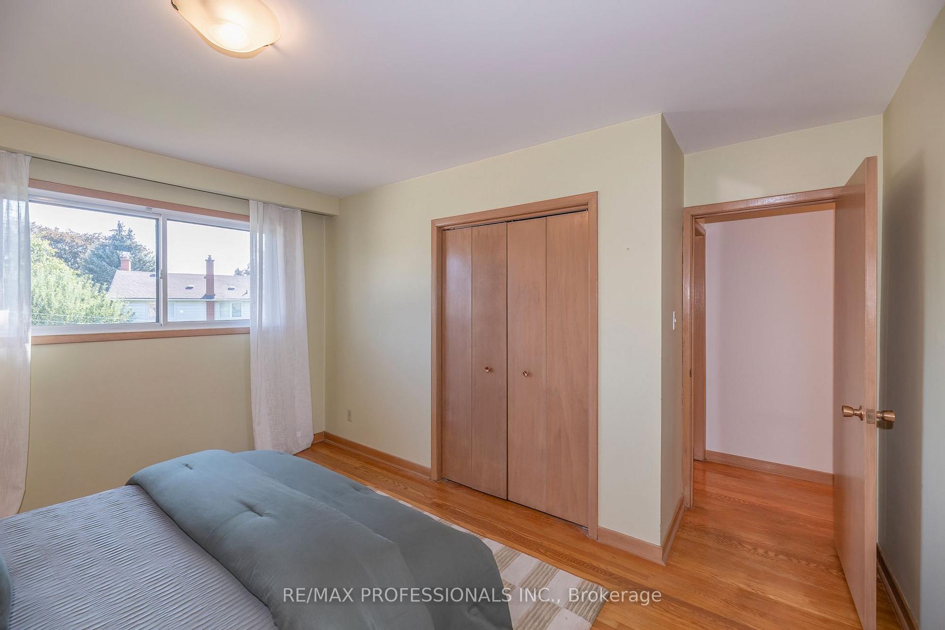 Photo 22 of 97 Freemont Avenue, Etobicoke, Humber Heights — HOMEH