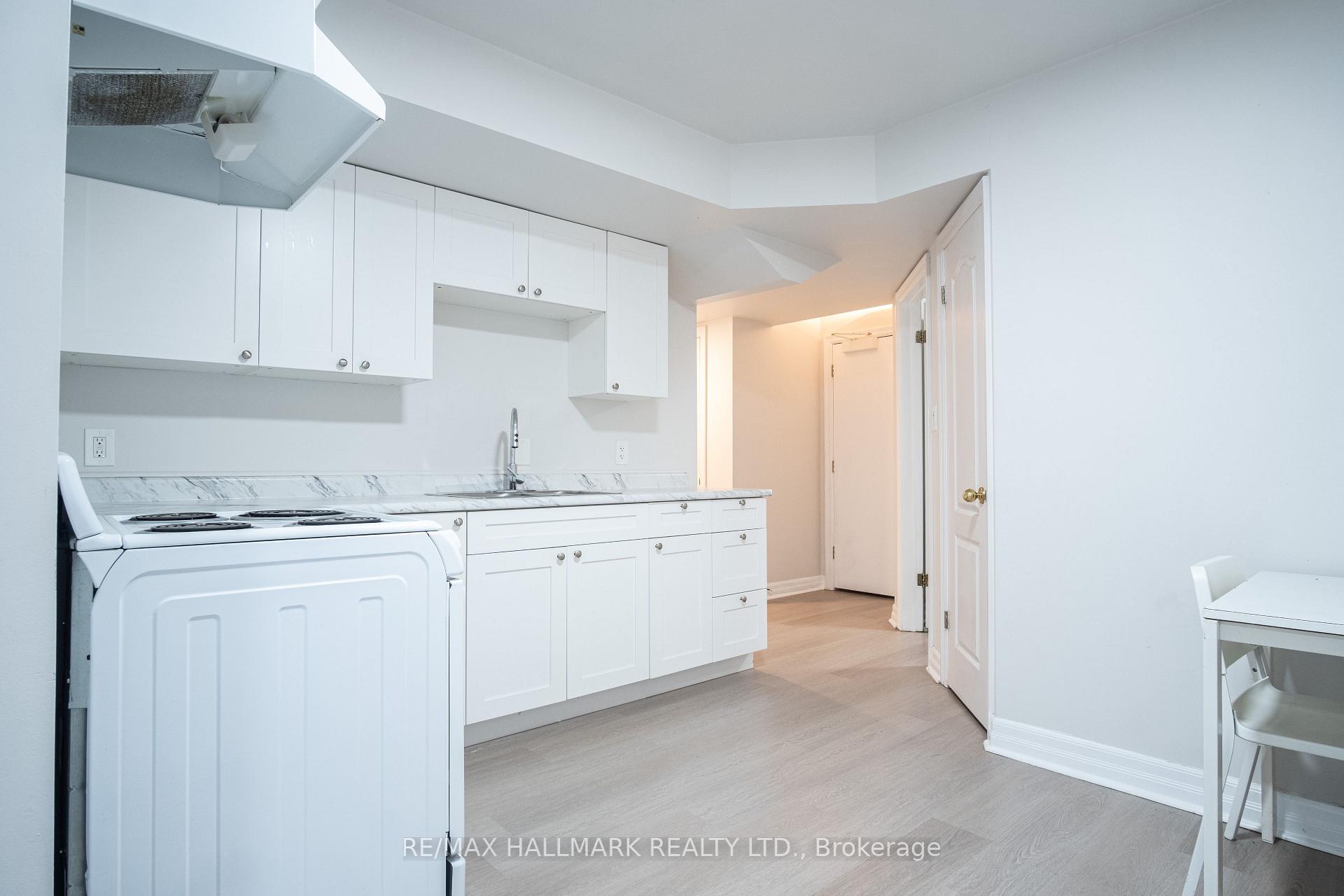 Photo of Unit Basement, 116 Regina Avenue