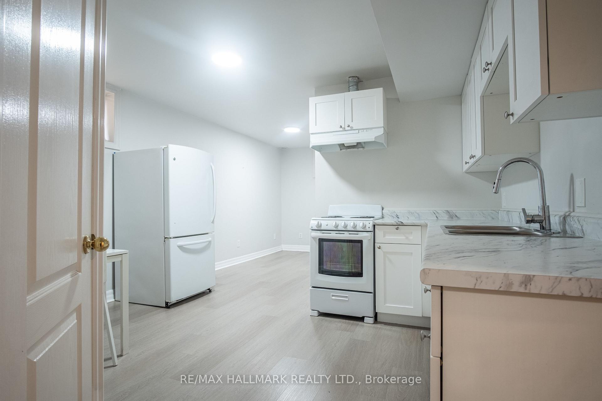 Photo 10 of Unit Basement, 116 Regina Avenue, Toronto, Englemount-Lawrence — HOMEH