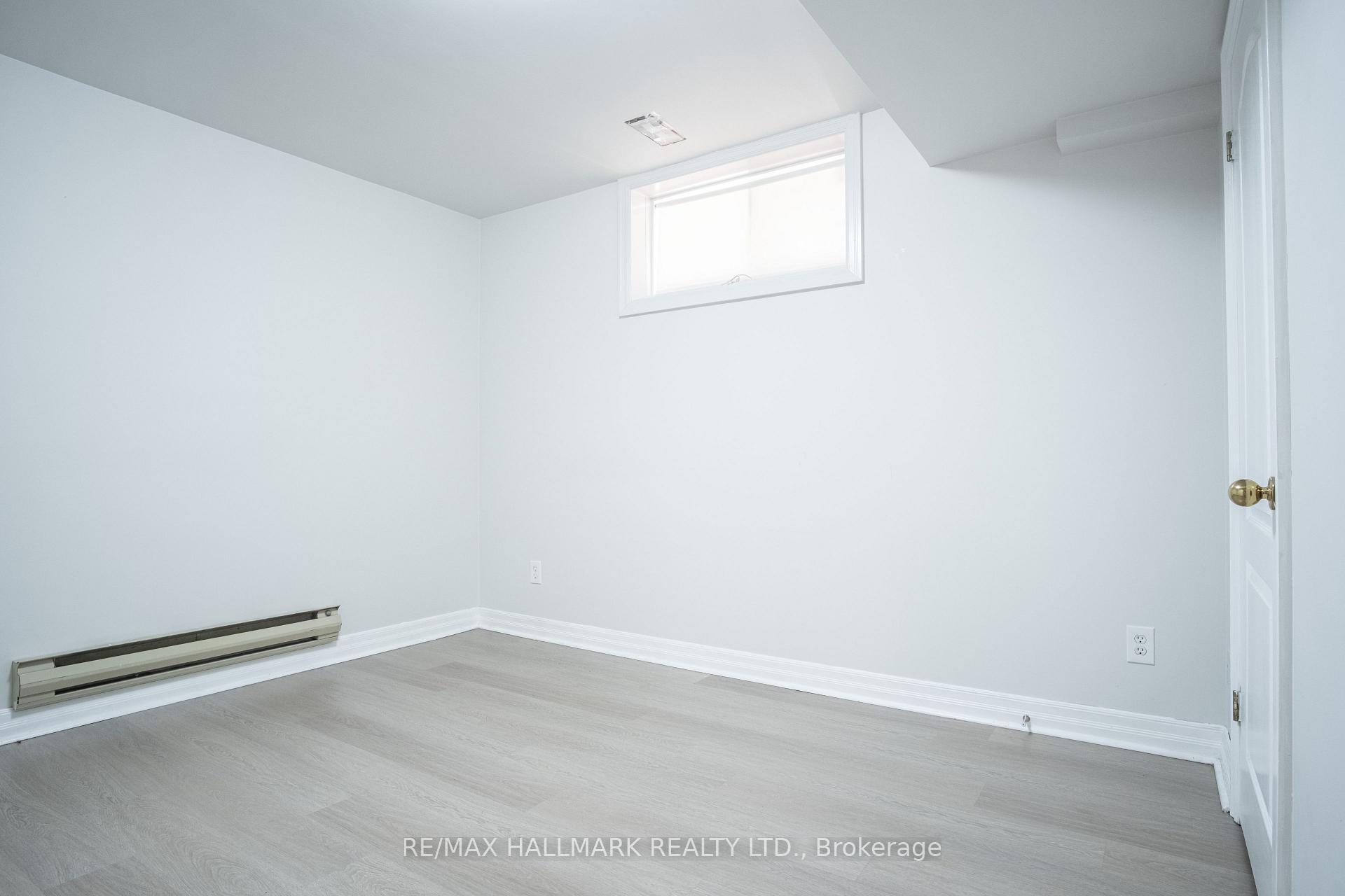 Photo 13 of Unit Basement, 116 Regina Avenue, Toronto, Englemount-Lawrence — HOMEH