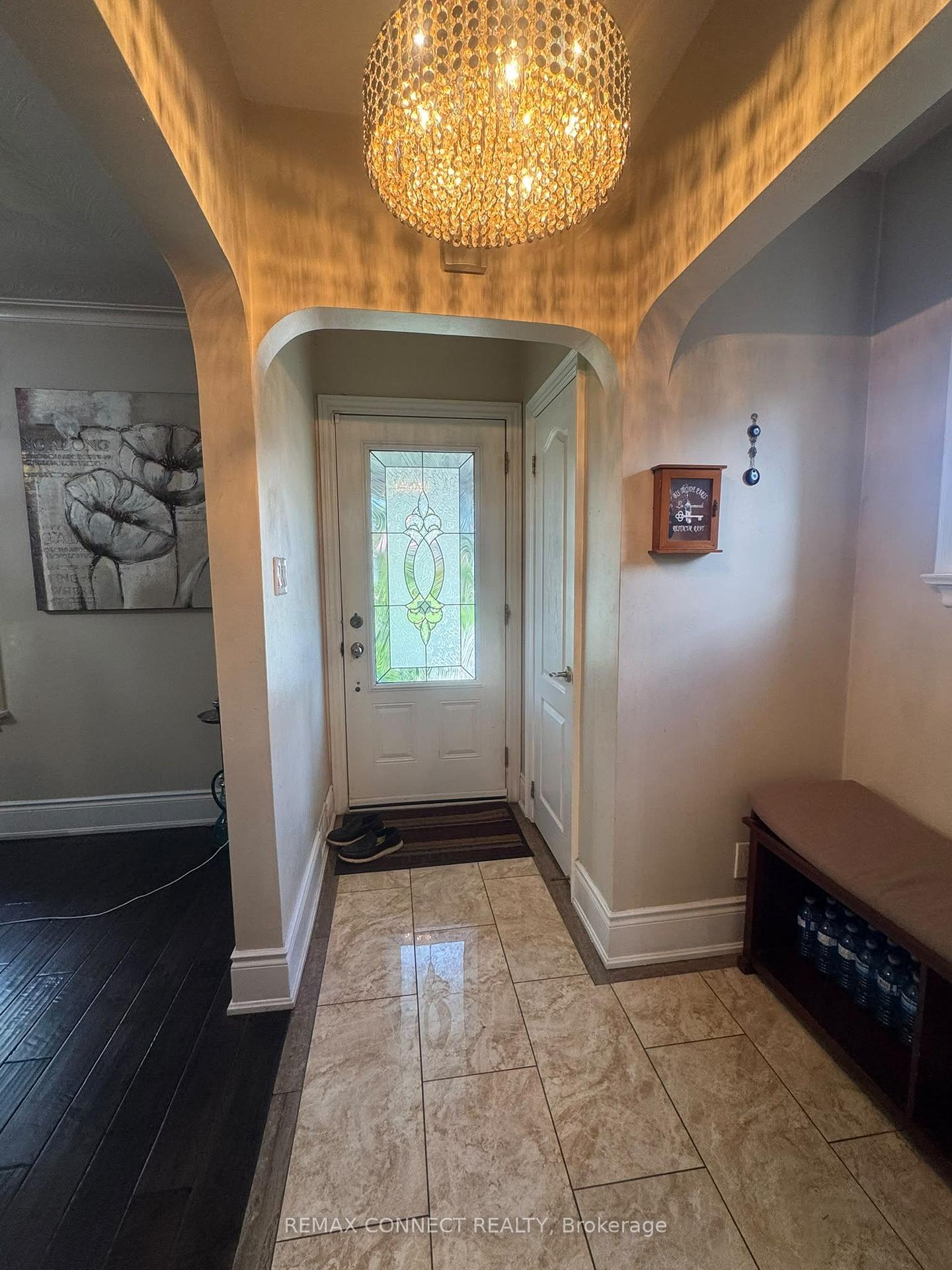 Photo 4 of 189 Tower Drive, Scarborough, Wexford-Maryvale — HOMEH