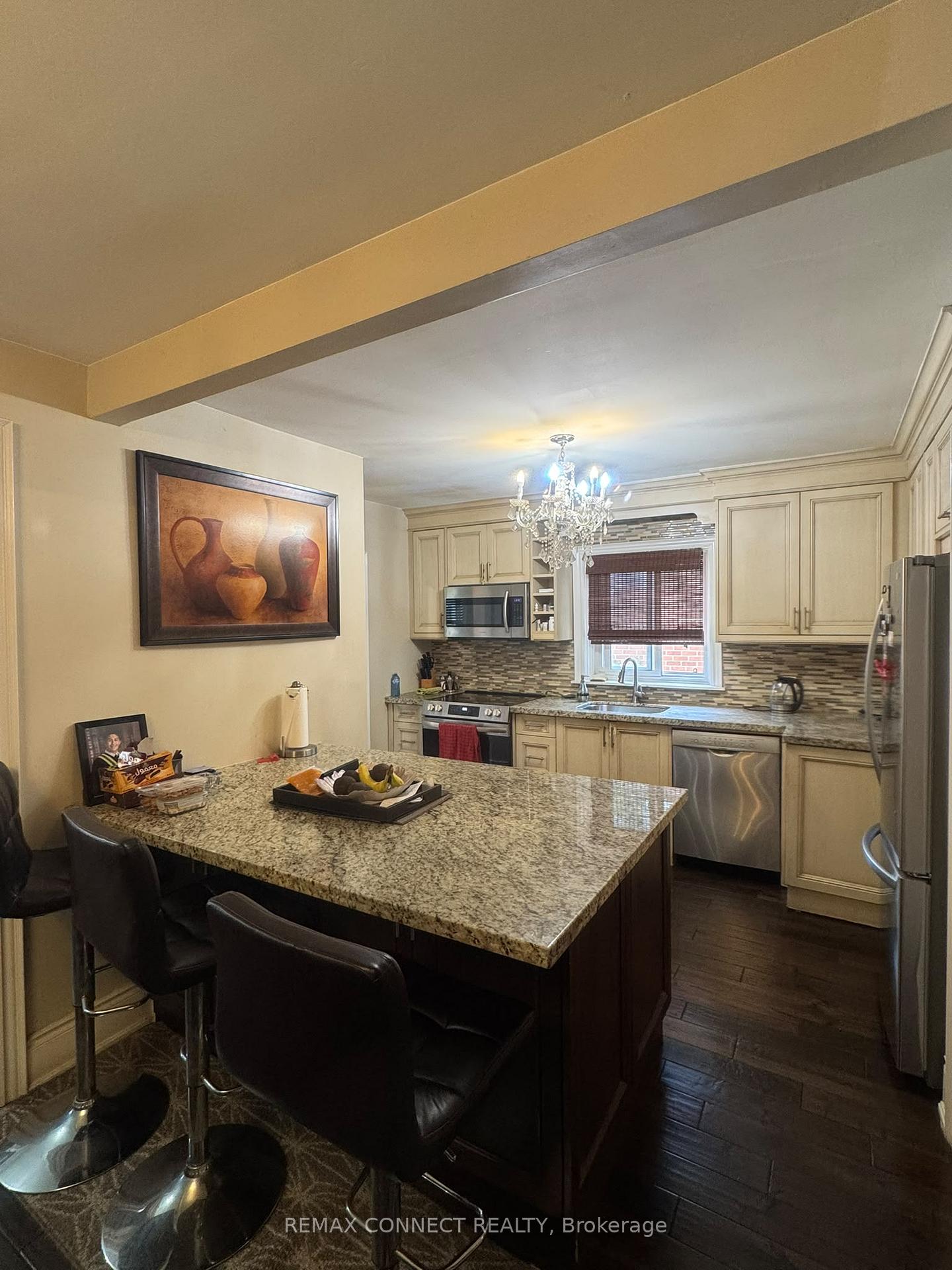 Photo 10 of 189 Tower Drive, Scarborough, Wexford-Maryvale — HOMEH