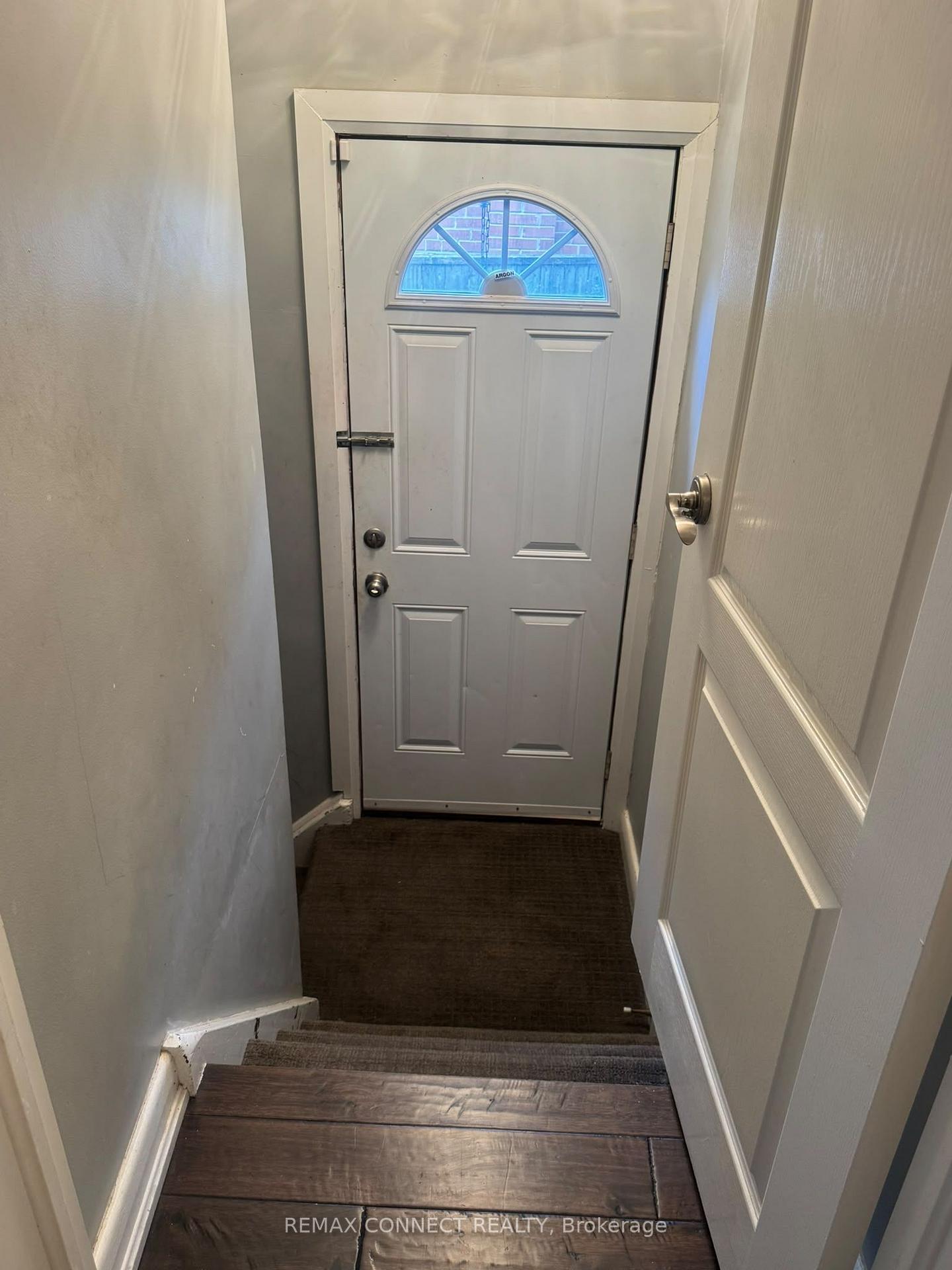 Photo 26 of 189 Tower Drive, Scarborough, Wexford-Maryvale — HOMEH