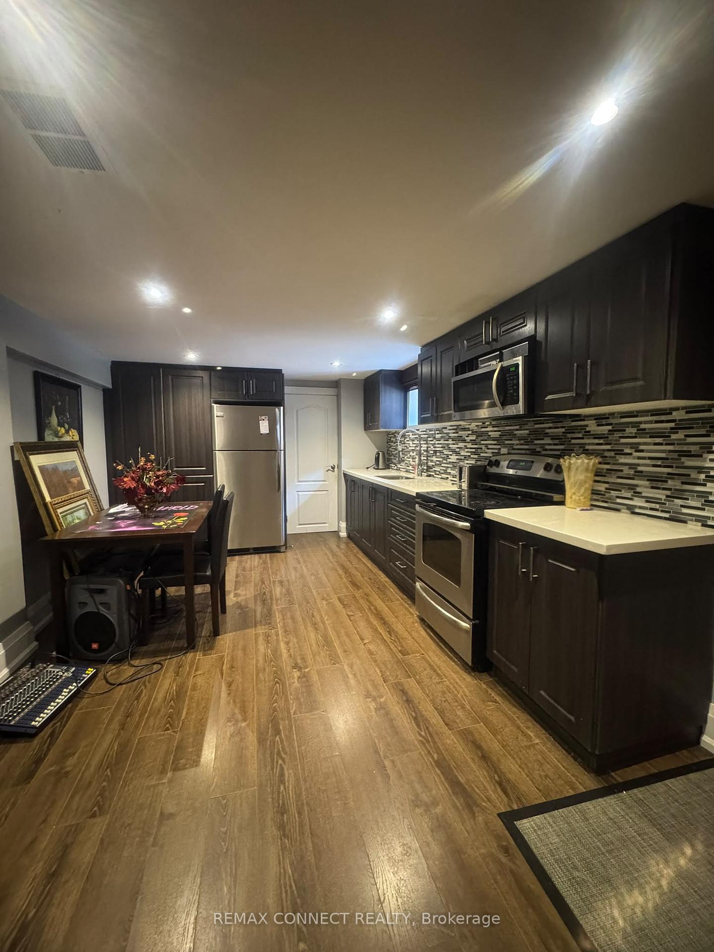 Photo 29 of 189 Tower Drive, Scarborough, Wexford-Maryvale — HOMEH