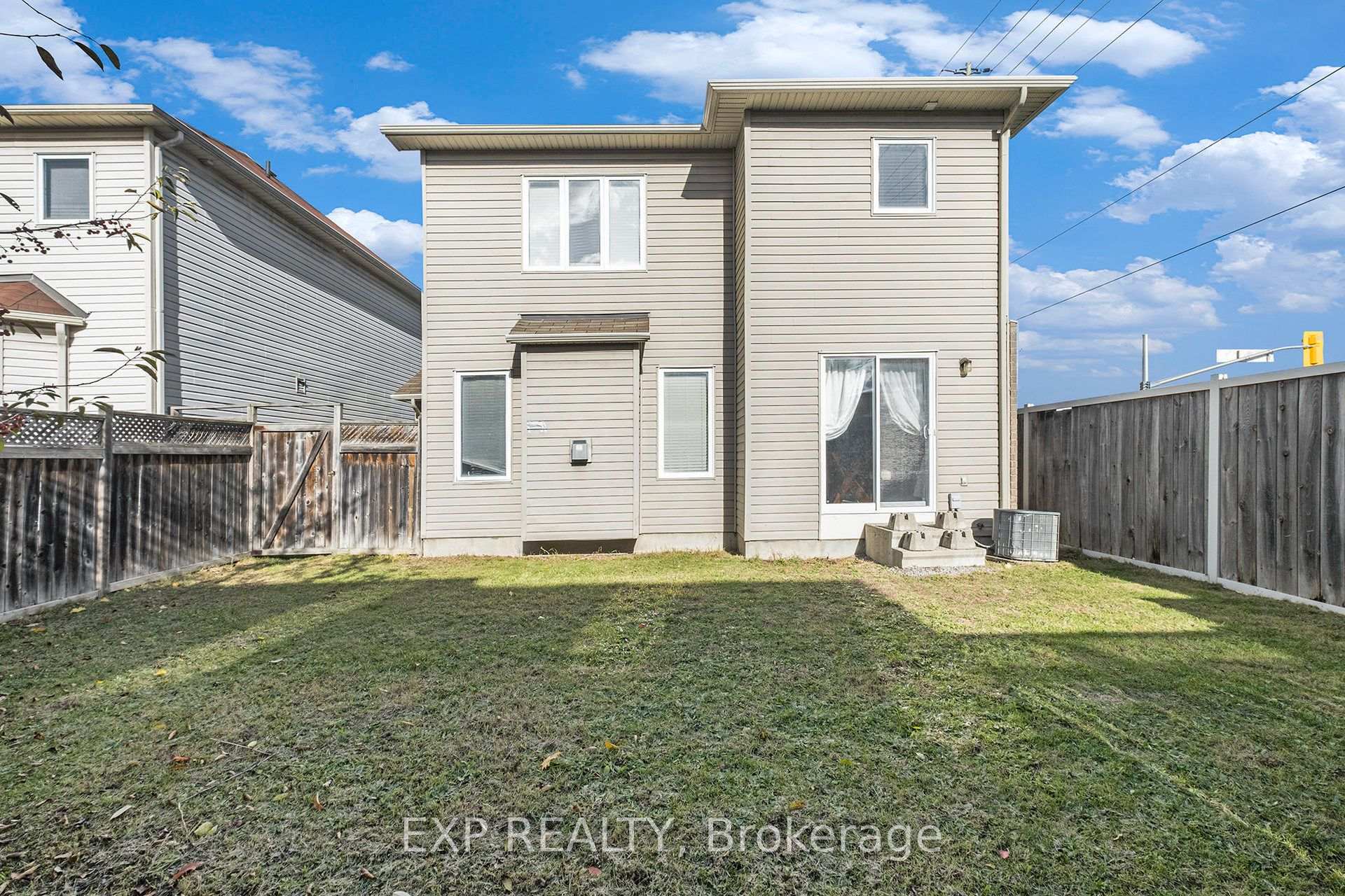 Photo 31 of 100 Rocky Hill Drive, Ottawa, Barrhaven - Strandherd — HOMEH