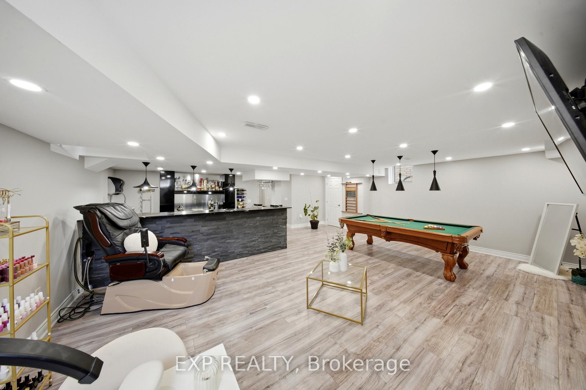 Photo 25 of 114 Chaumont Drive, Hamilton, Stoney Creek Mountain — HOMEH