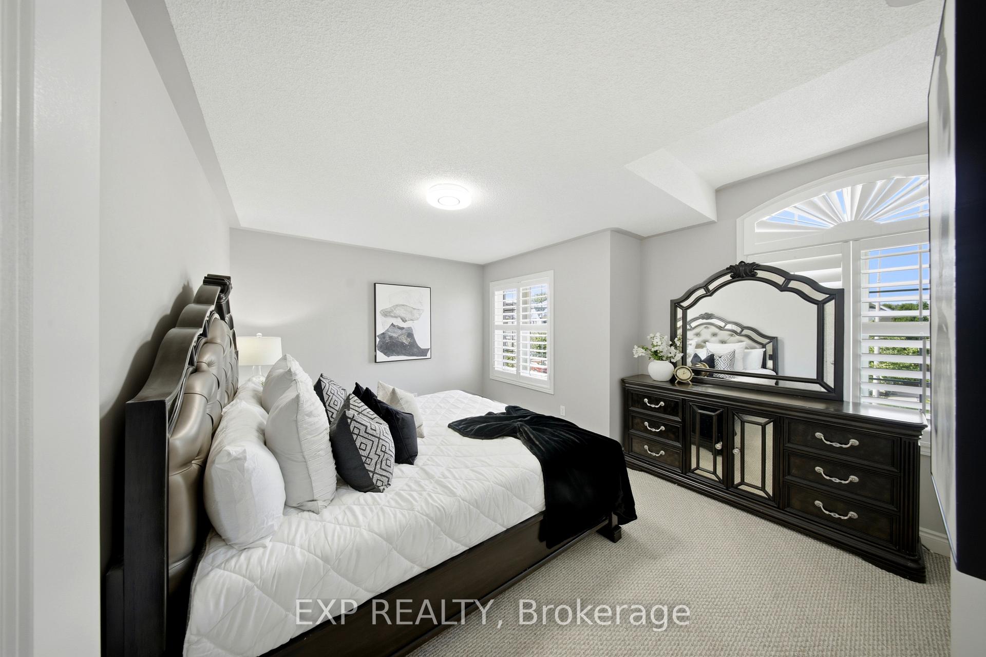 Photo 30 of 114 Chaumont Drive, Hamilton, Stoney Creek Mountain — HOMEH