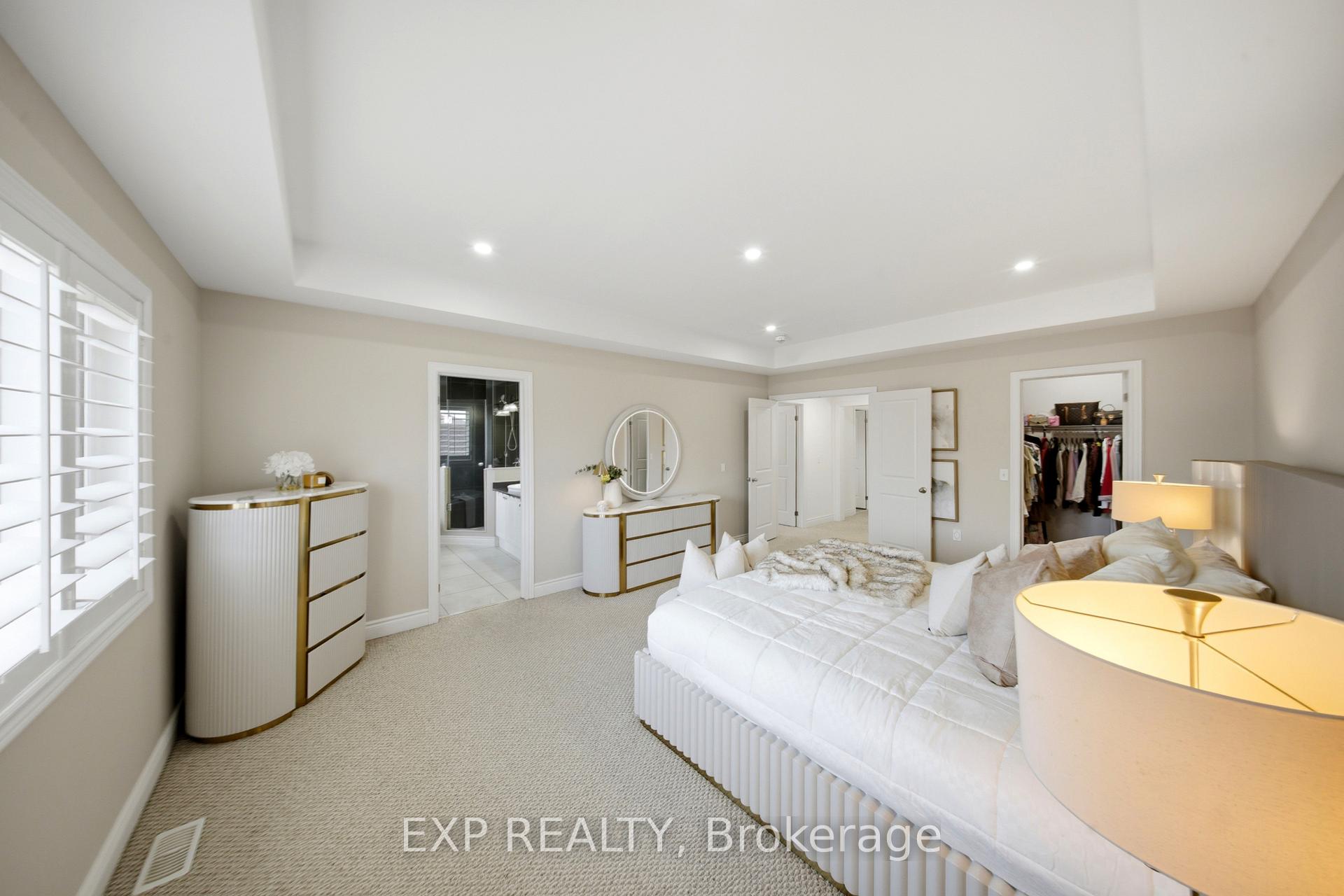 Photo 40 of 114 Chaumont Drive, Hamilton, Stoney Creek Mountain — HOMEH