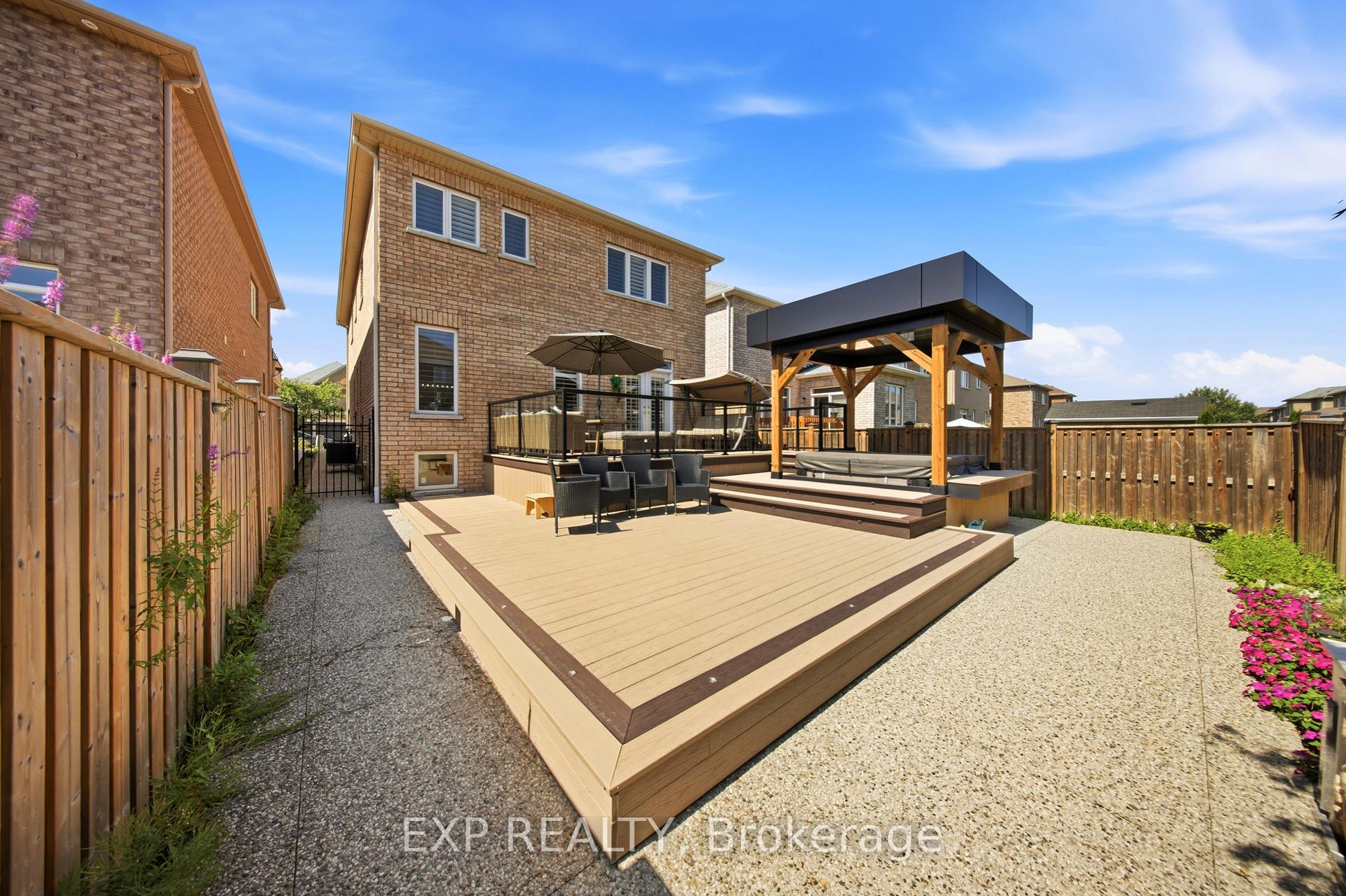 Photo 48 of 114 Chaumont Drive, Hamilton, Stoney Creek Mountain — HOMEH