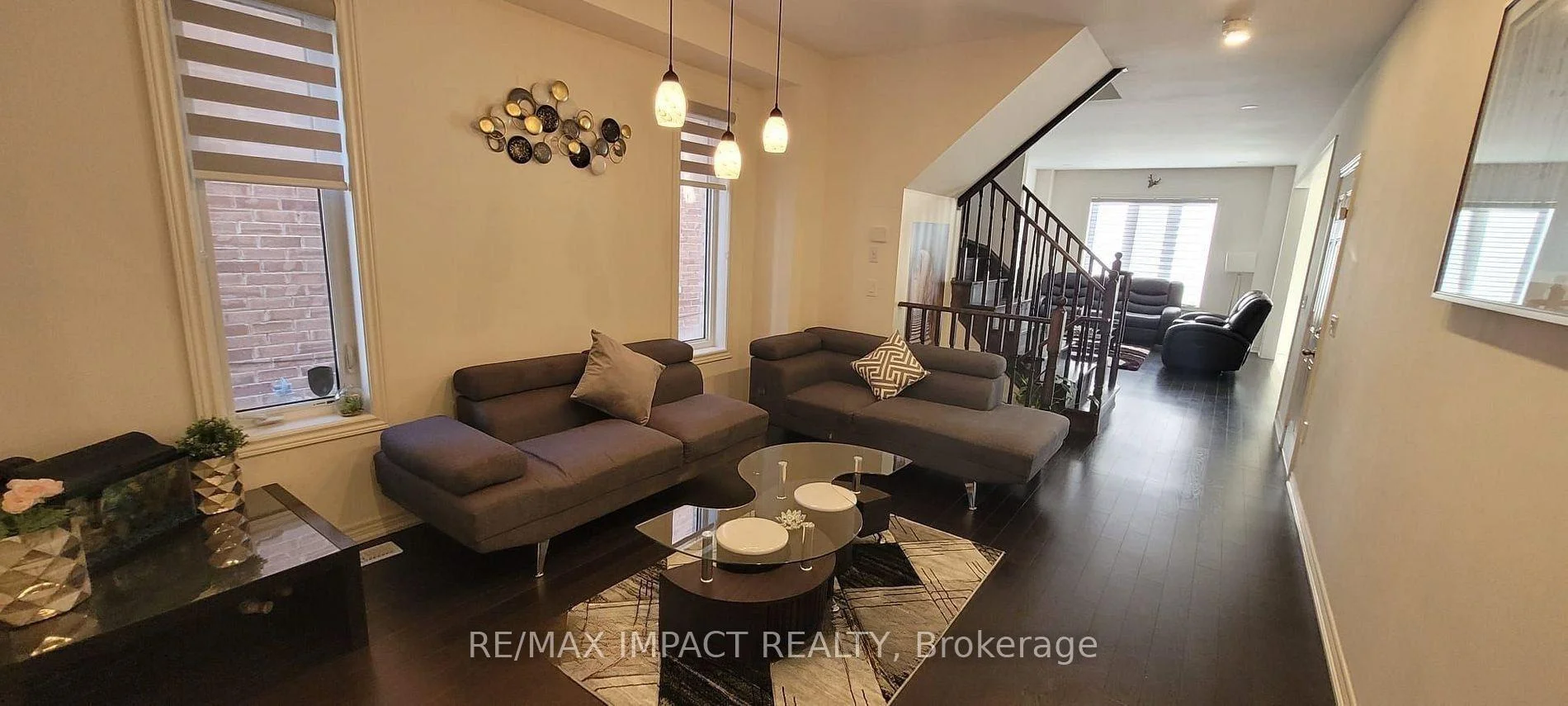 Photo 8 of 11 Ivor Crescent N, Brampton, Northwest Brampton — HOMEH