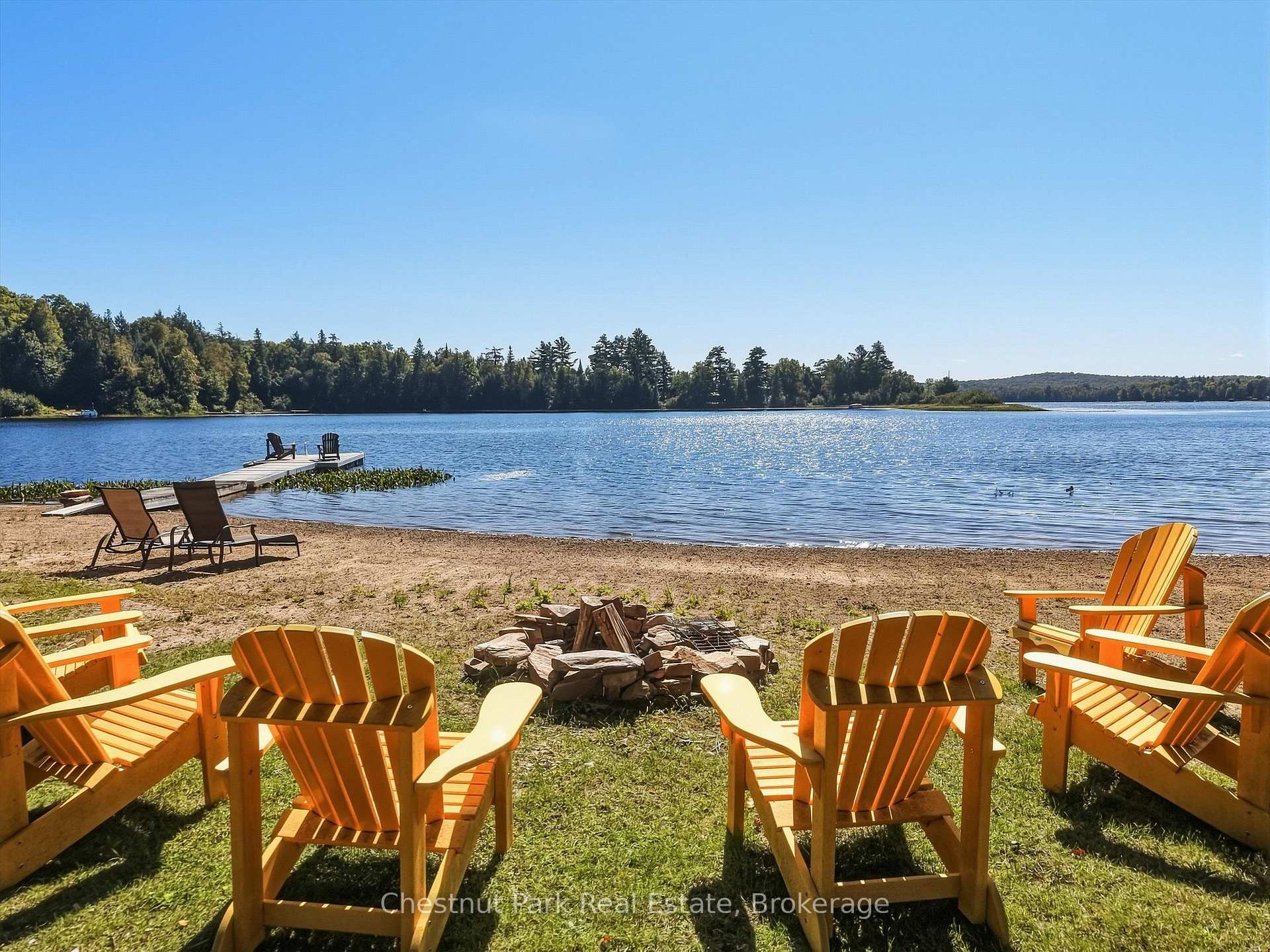 Photo 3 of 1110 Tom Parris Trail, Algonquin Highlands, McClintock — HOMEH