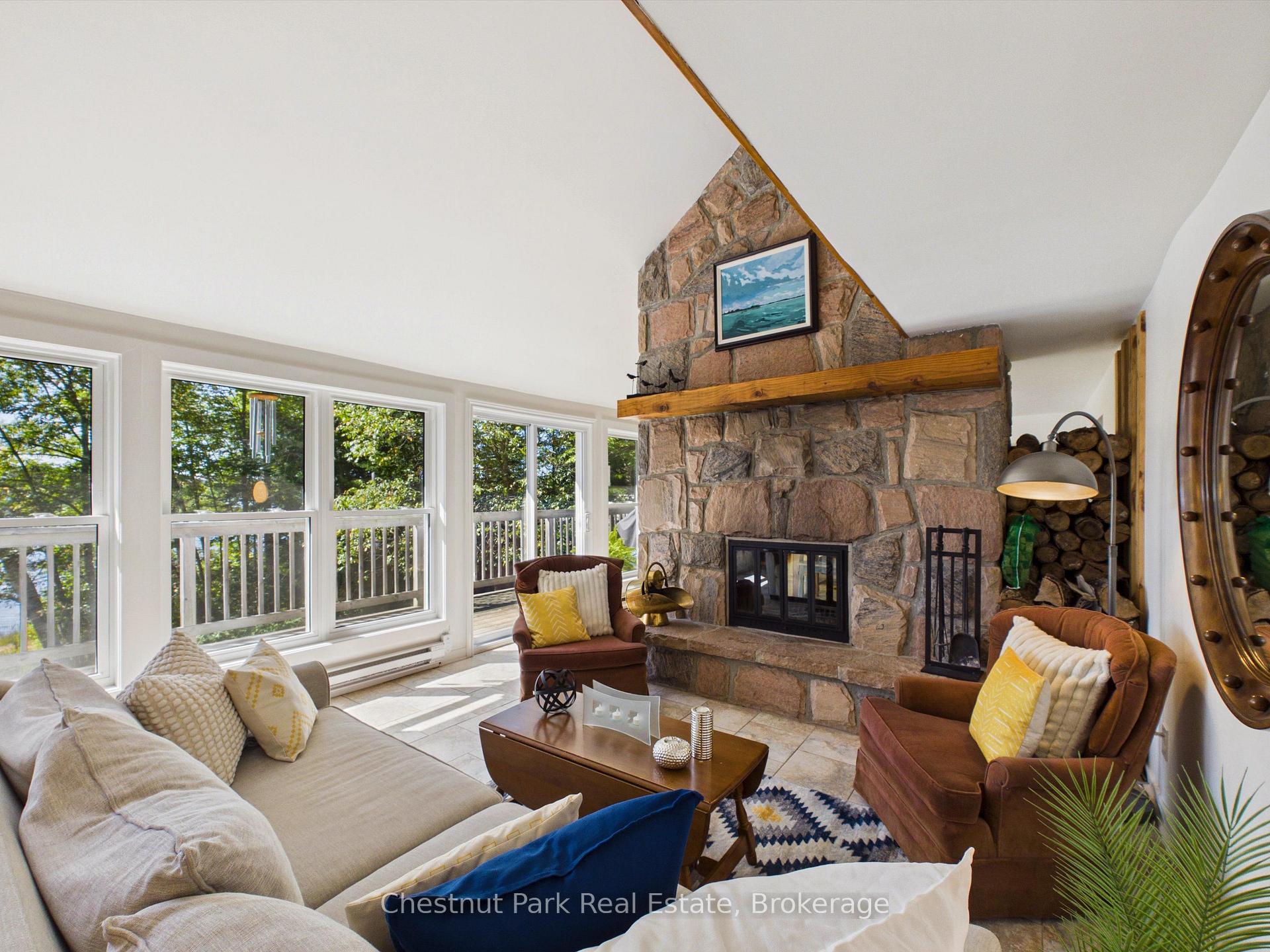 Photo 10 of 1110 Tom Parris Trail, Algonquin Highlands, McClintock — HOMEH
