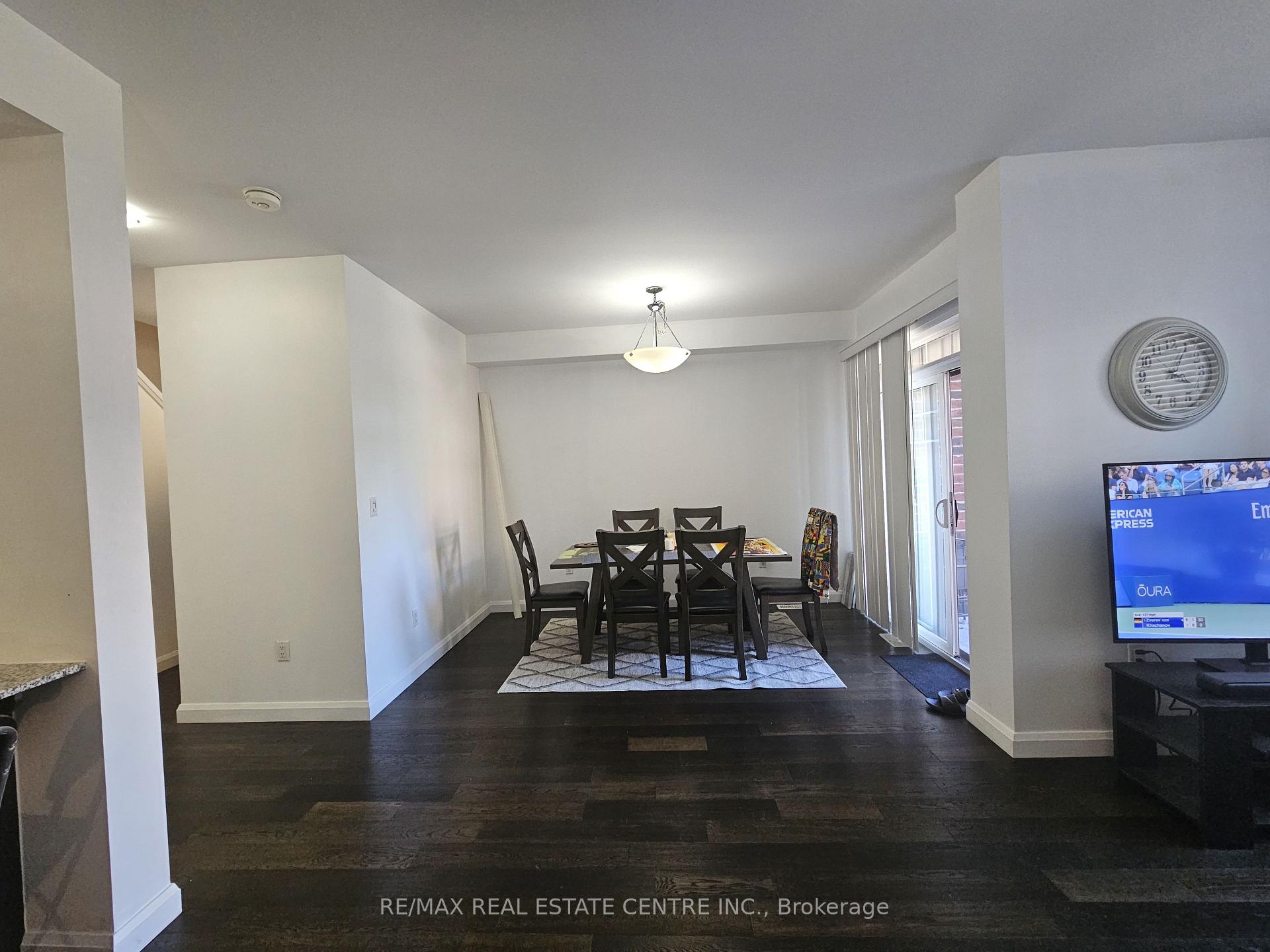 Photo 11 of Unit 17, 1169 Garner Road E, Hamilton, Ancaster — HOMEH